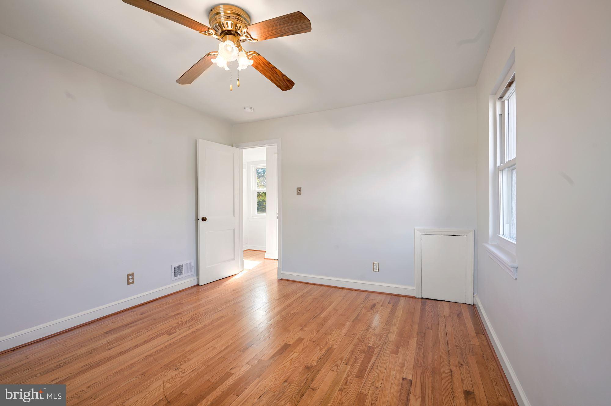 AVONDALE TERRACE - Residential