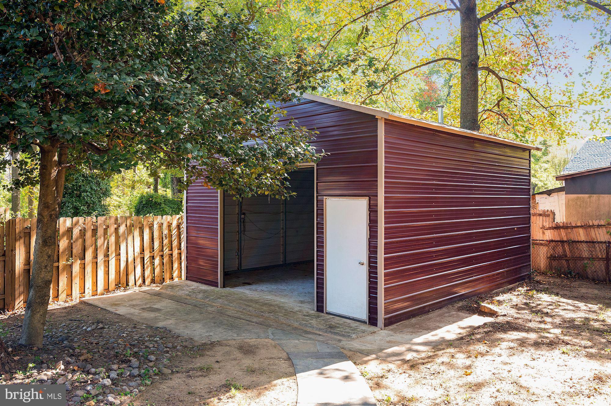 AVONDALE TERRACE - Residential