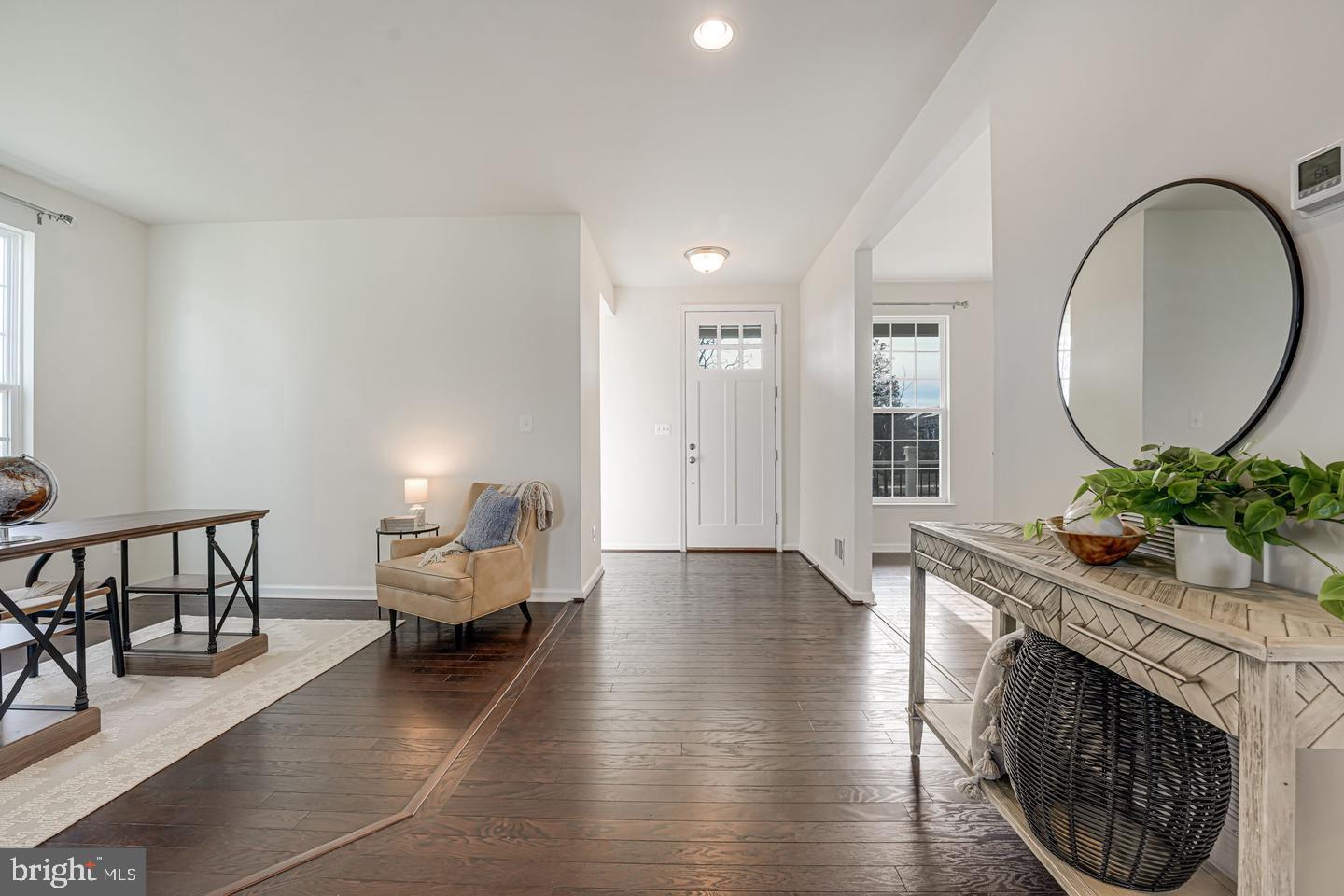 EMBREY MILL - Residential Lease