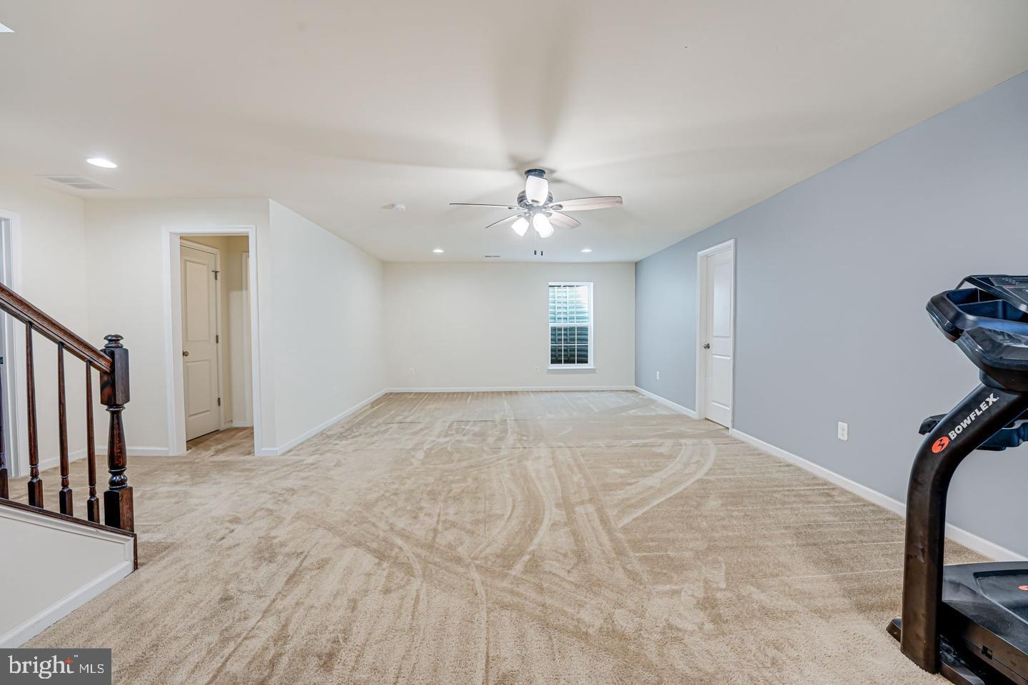 EMBREY MILL - Residential Lease