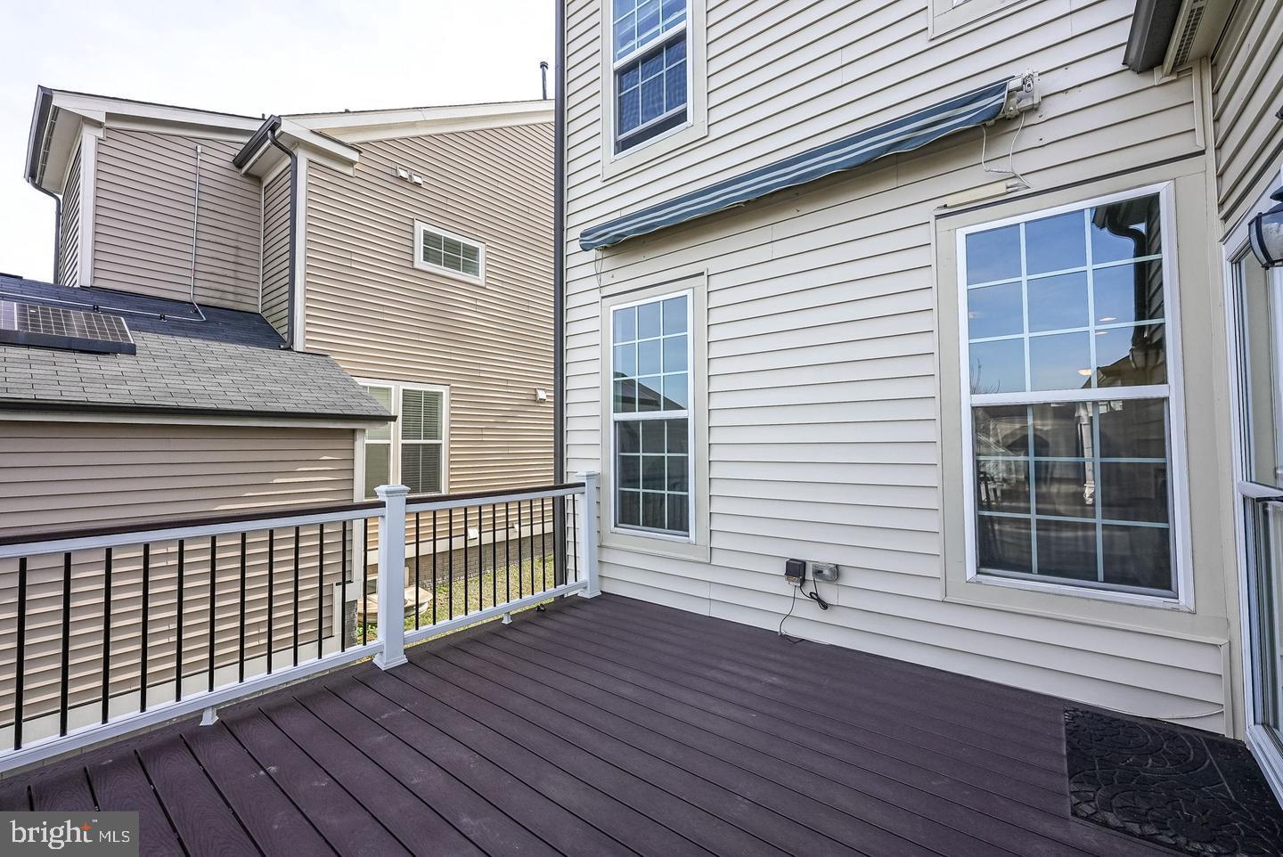 EMBREY MILL - Residential Lease