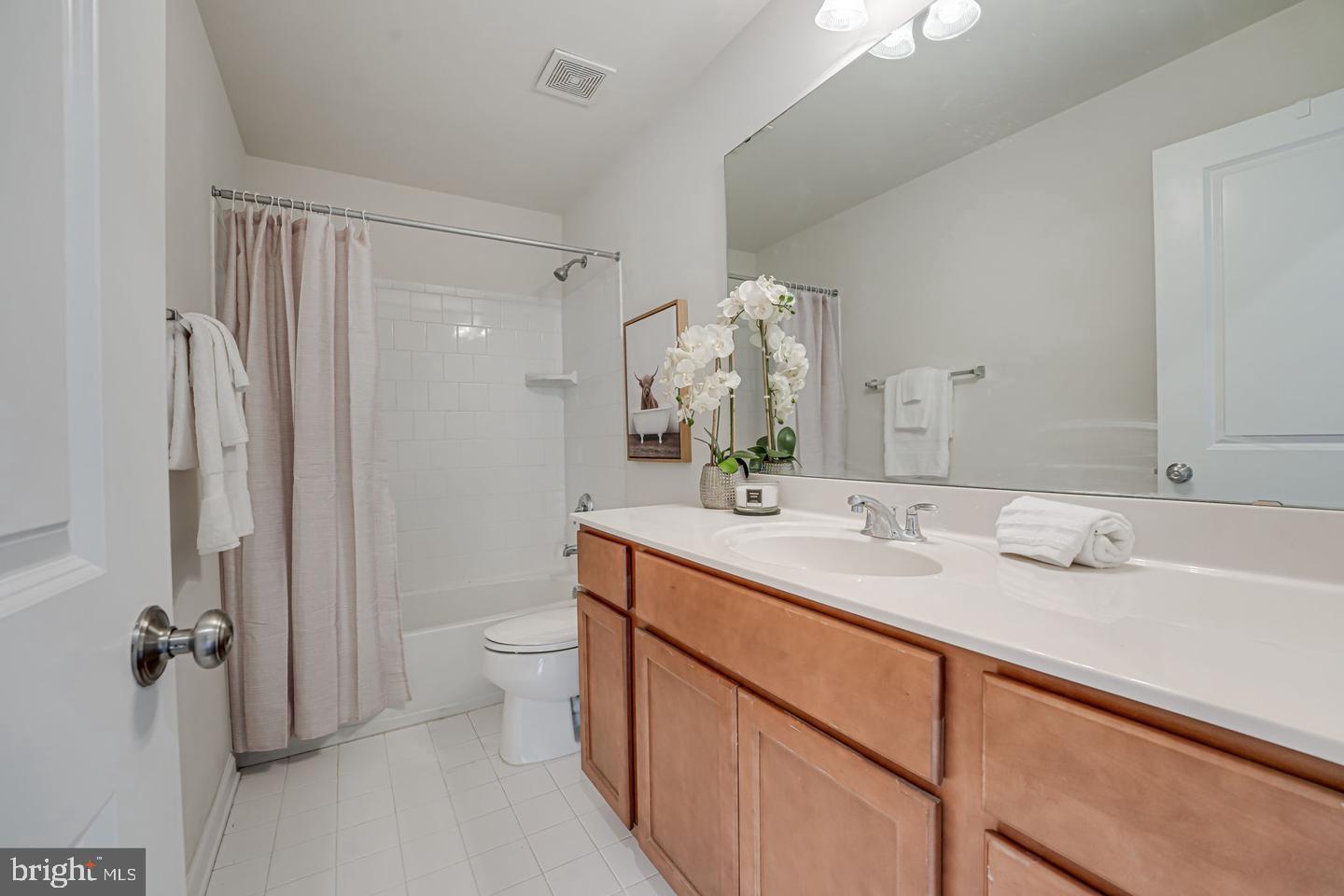 EMBREY MILL - Residential Lease