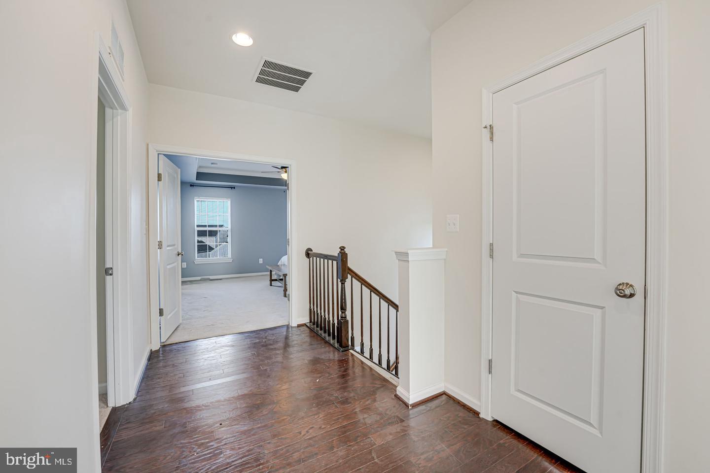 EMBREY MILL - Residential Lease