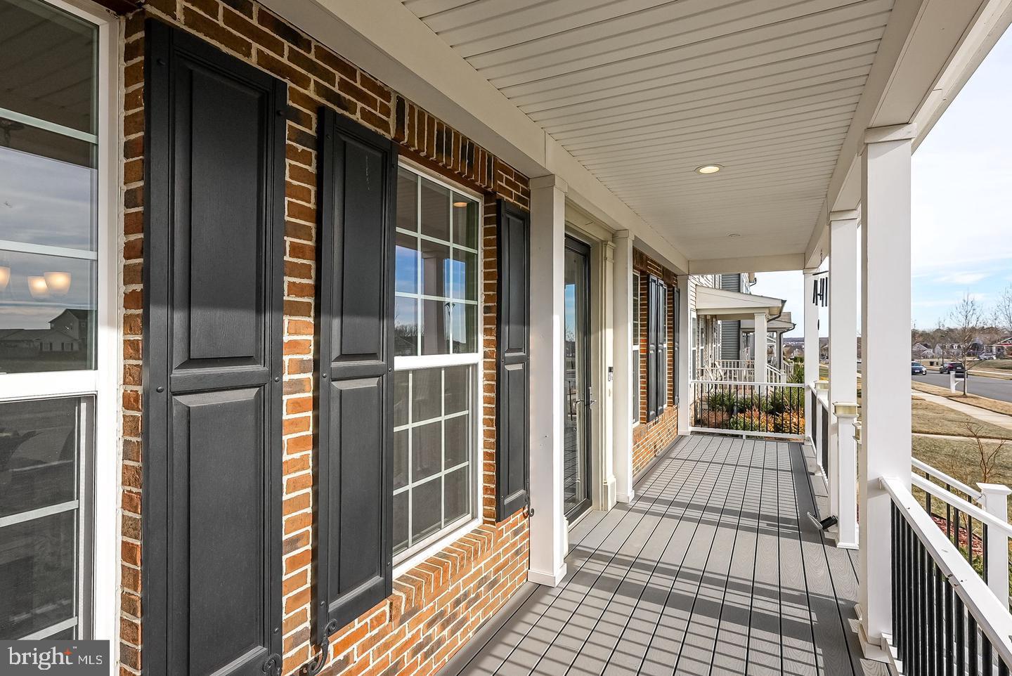 EMBREY MILL - Residential Lease