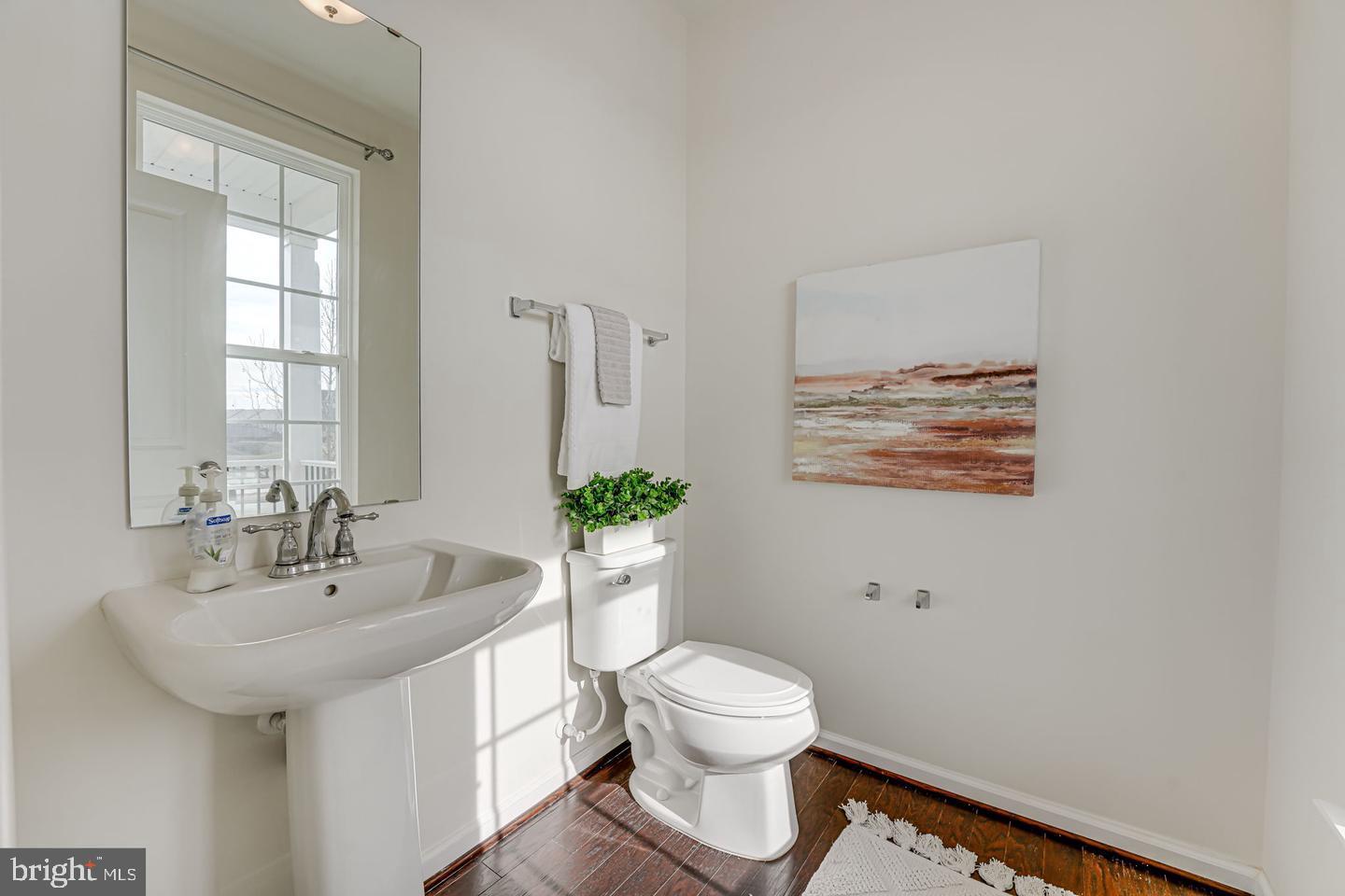 EMBREY MILL - Residential Lease