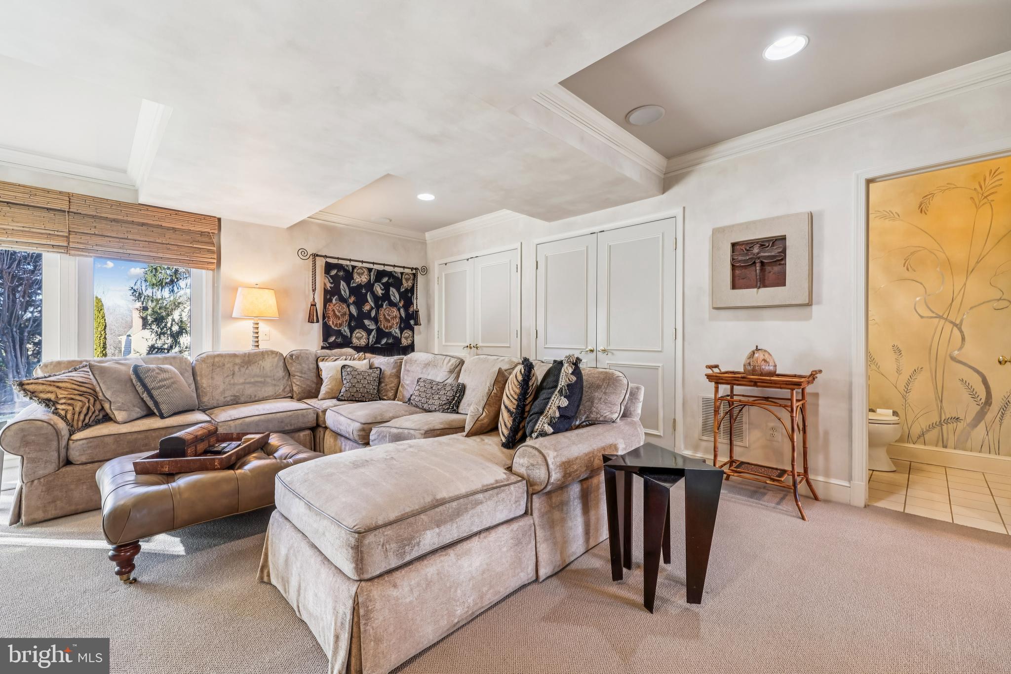 POTOMAC COMMONS - Residential