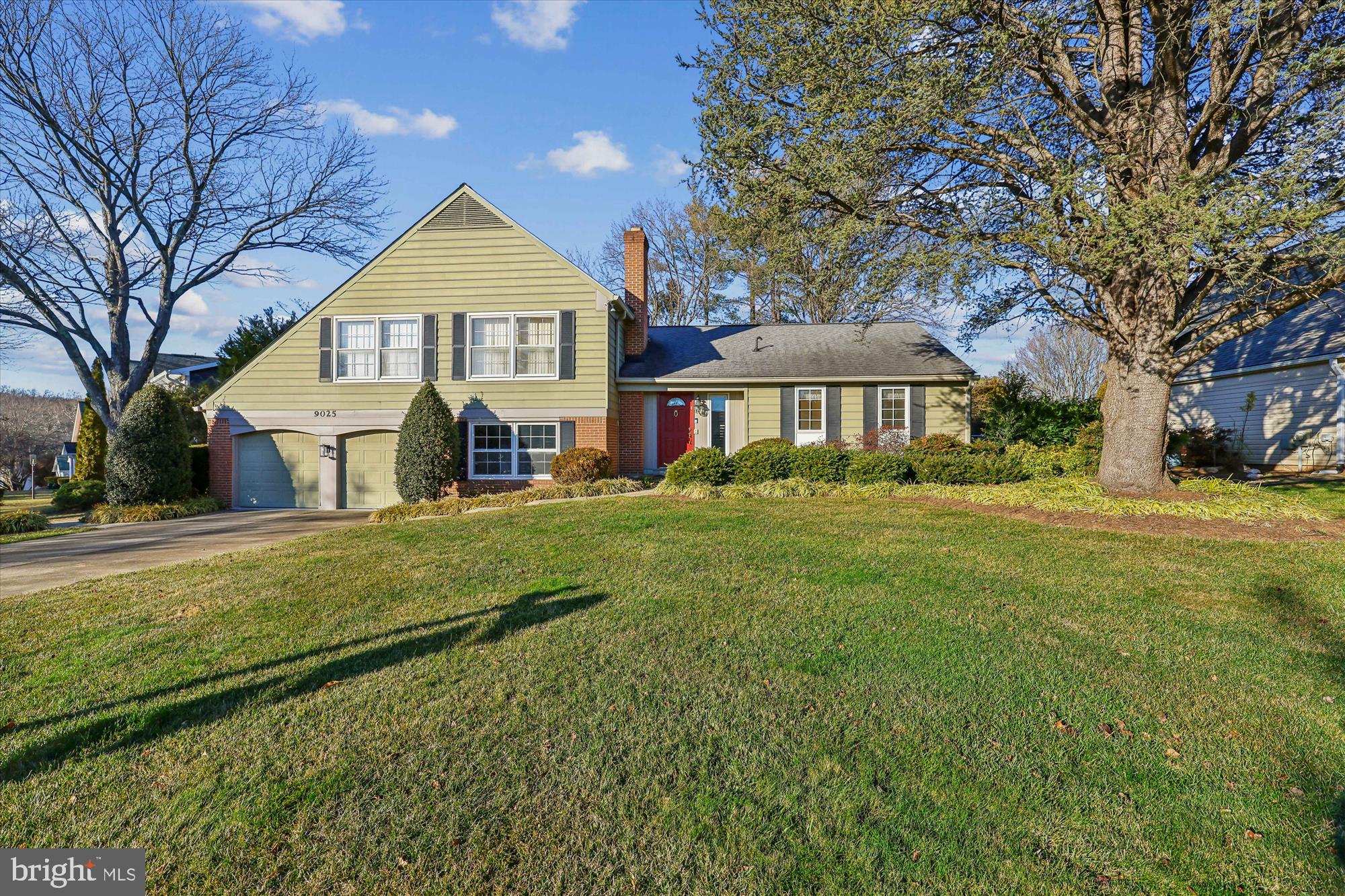 POTOMAC COMMONS - Residential