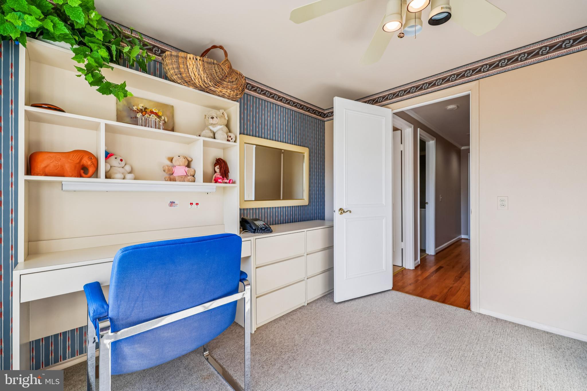 POTOMAC COMMONS - Residential