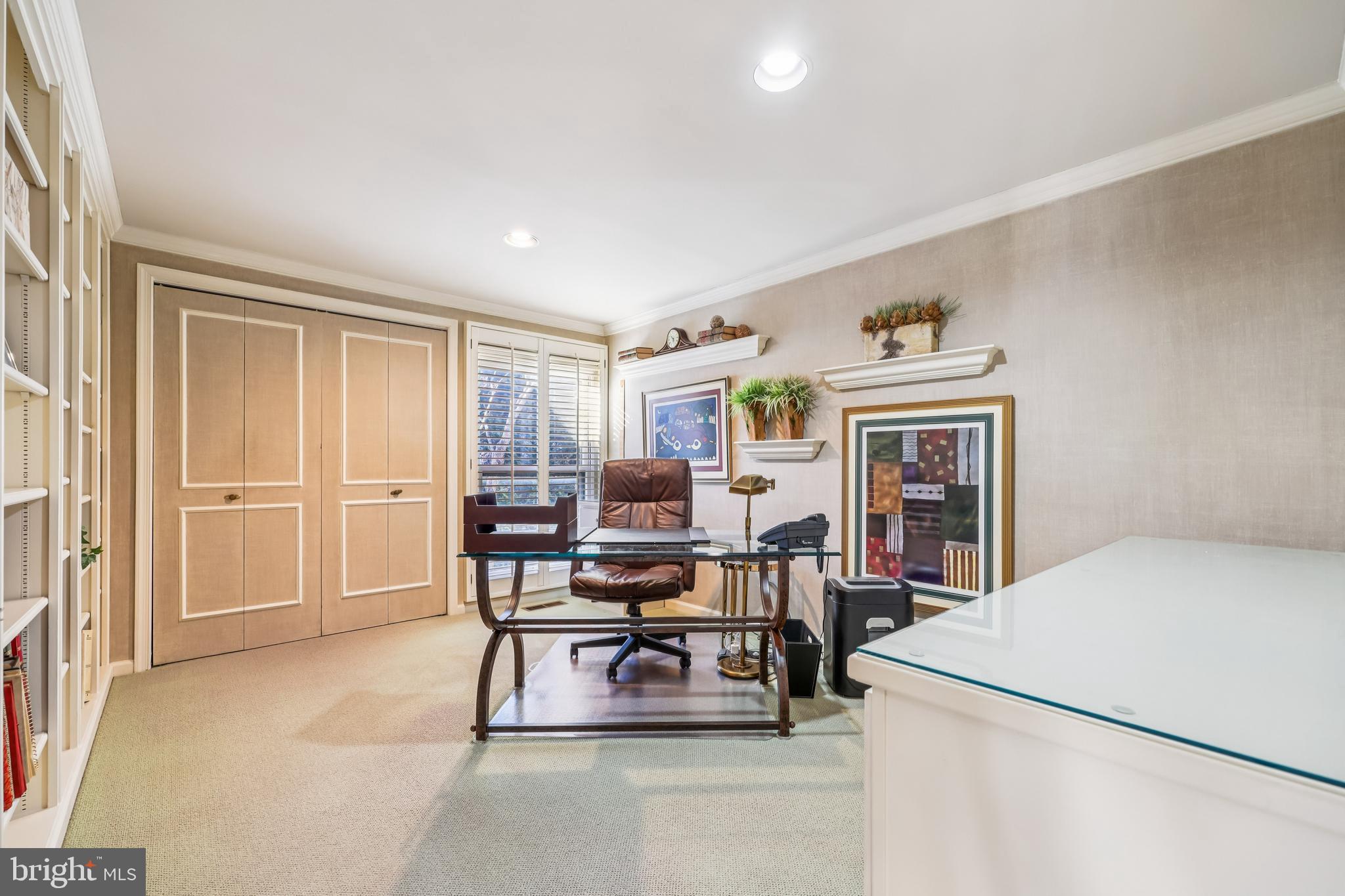 POTOMAC COMMONS - Residential