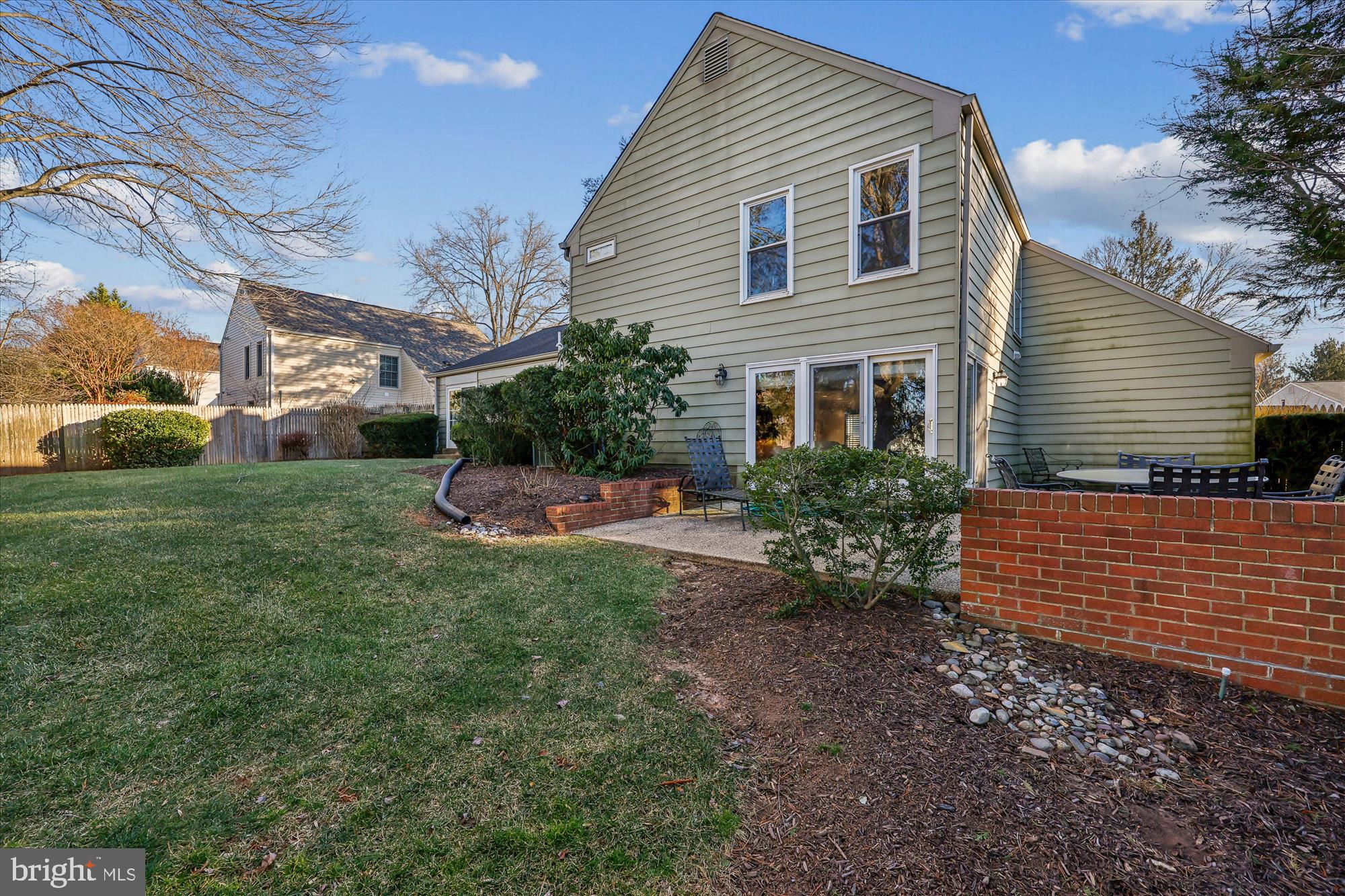 POTOMAC COMMONS - Residential