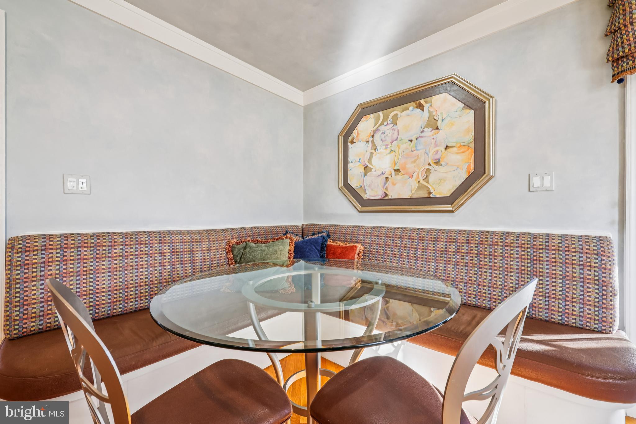 POTOMAC COMMONS - Residential