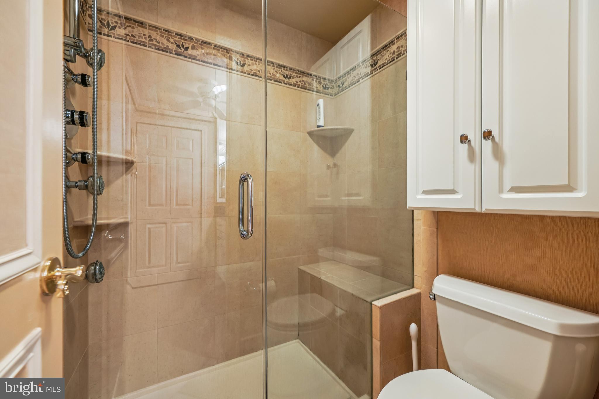 POTOMAC COMMONS - Residential