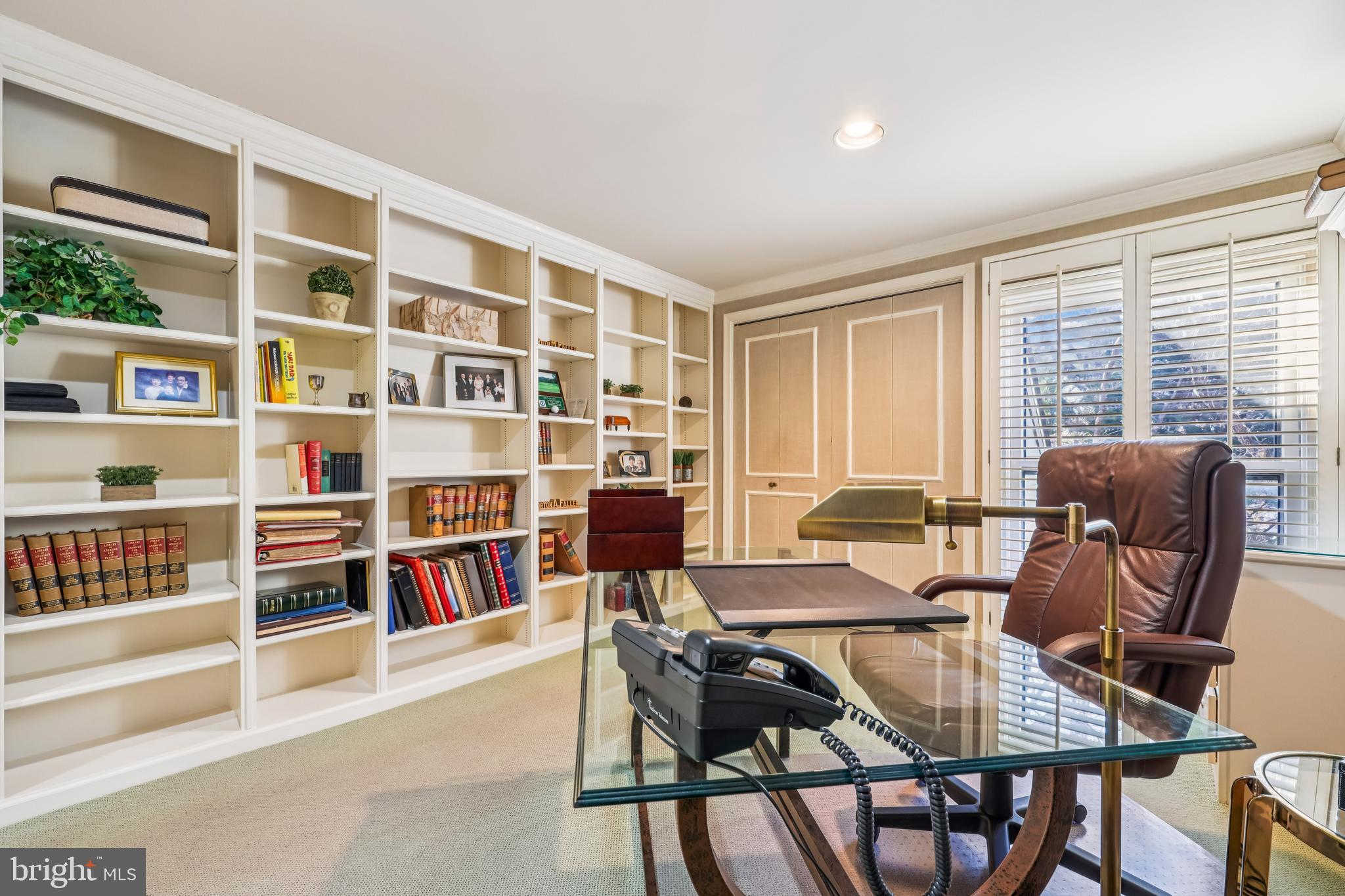 POTOMAC COMMONS - Residential