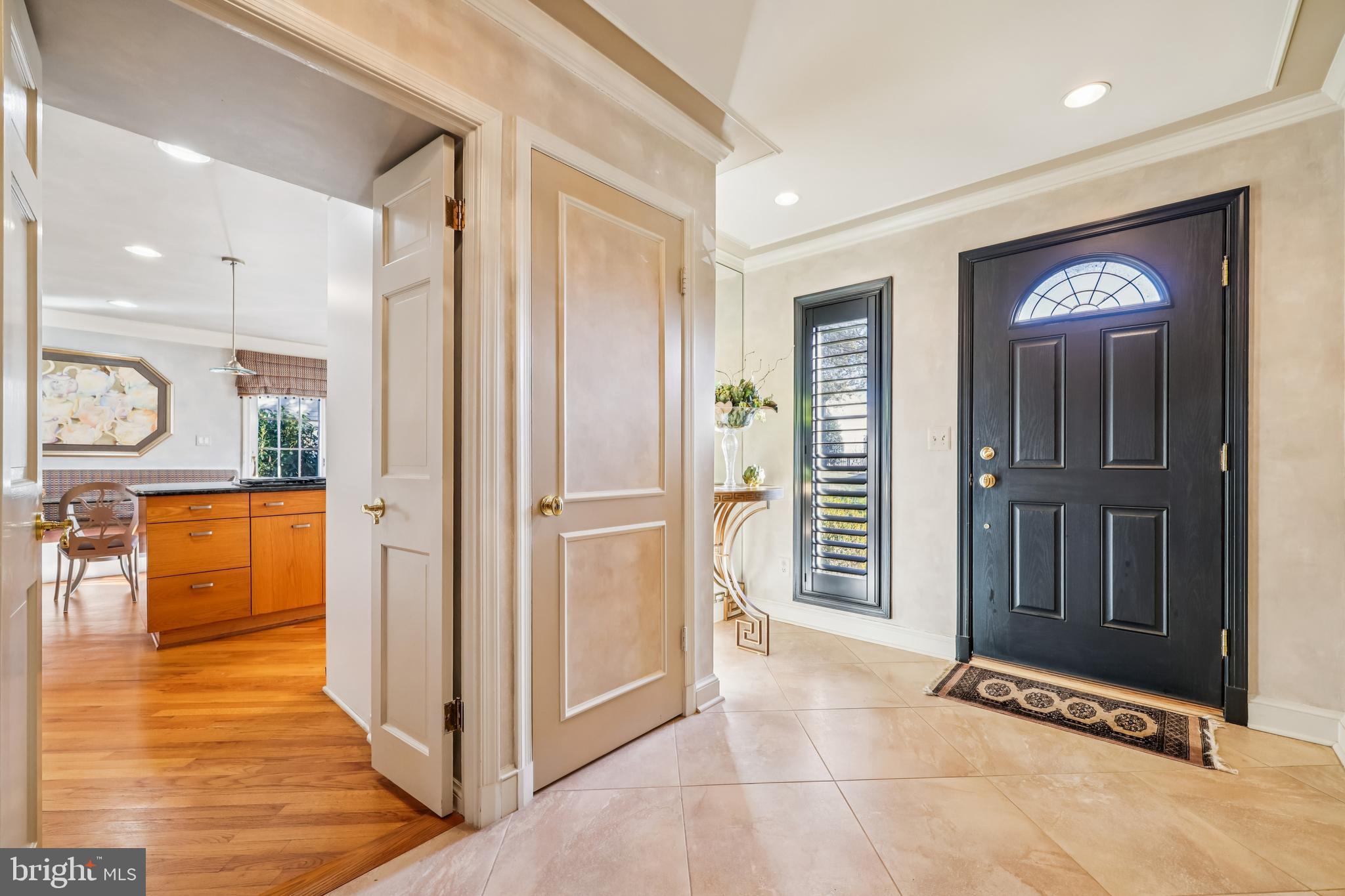 POTOMAC COMMONS - Residential