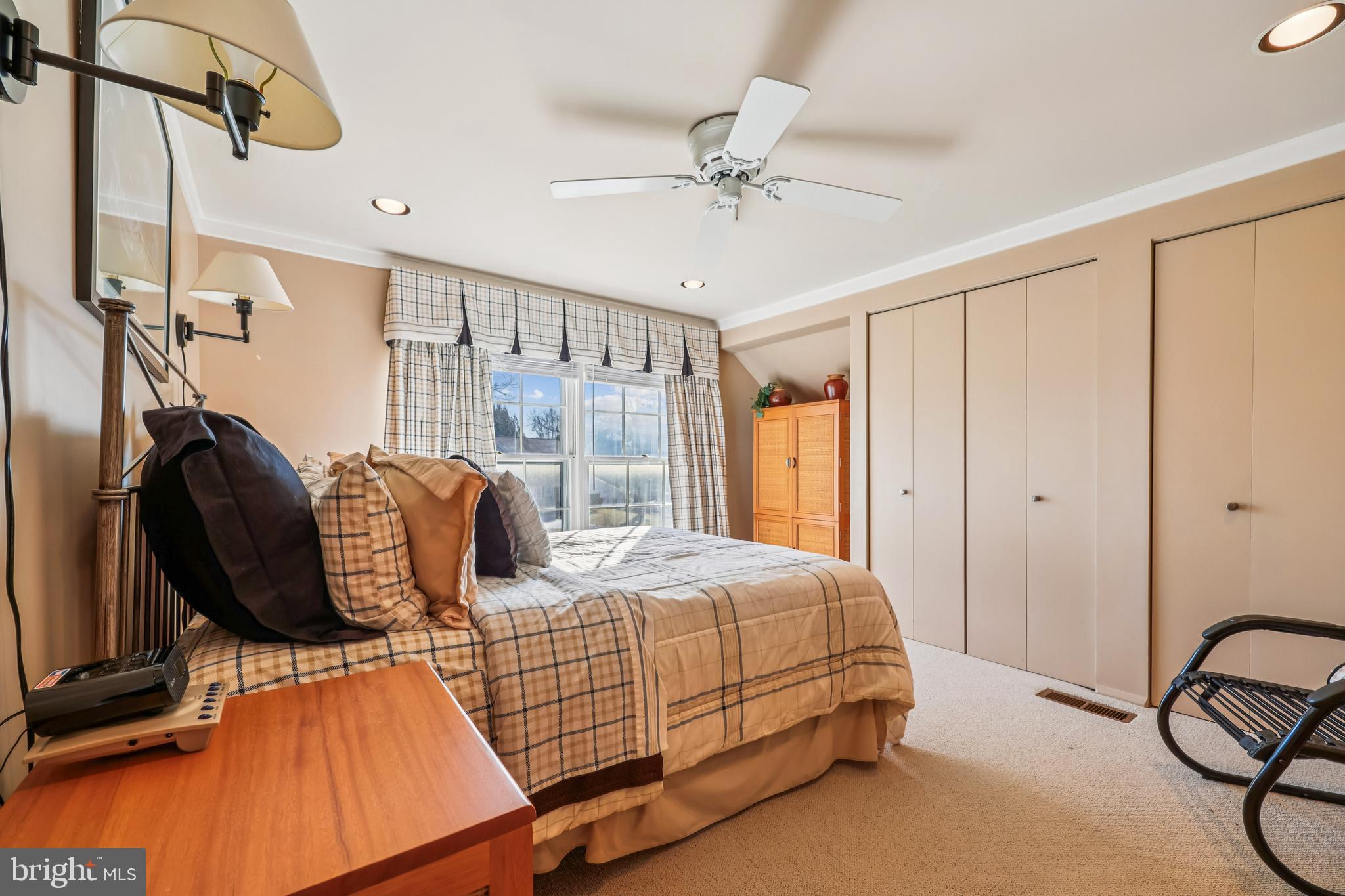 POTOMAC COMMONS - Residential