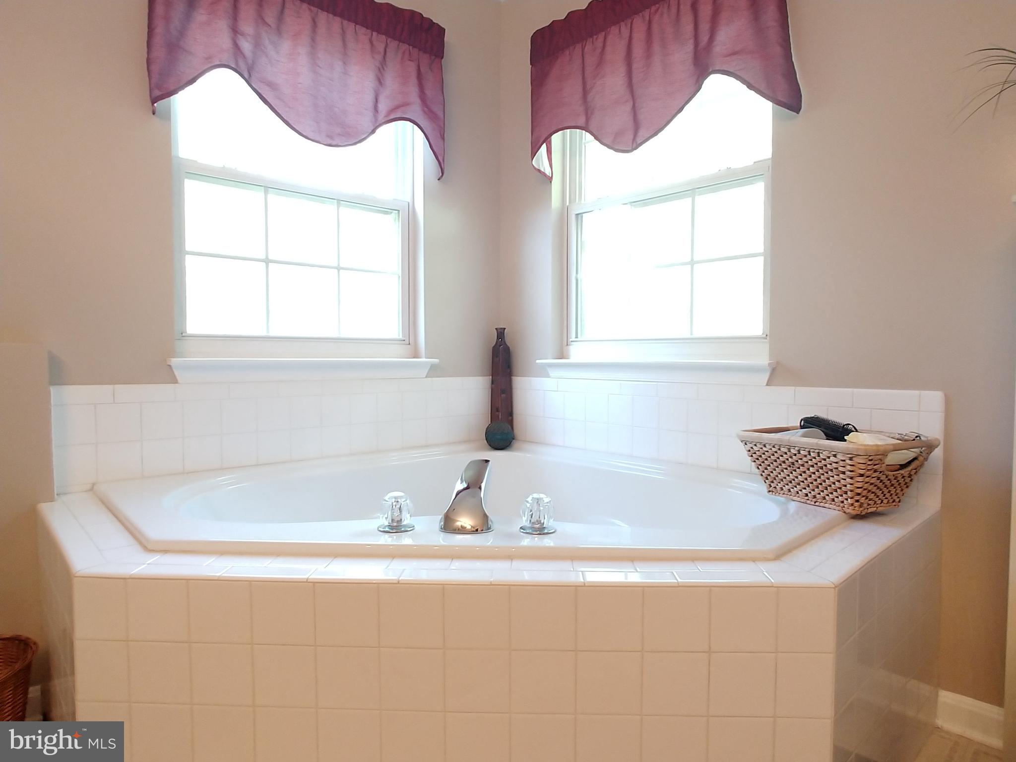 HIDDEN ACRES - Residential