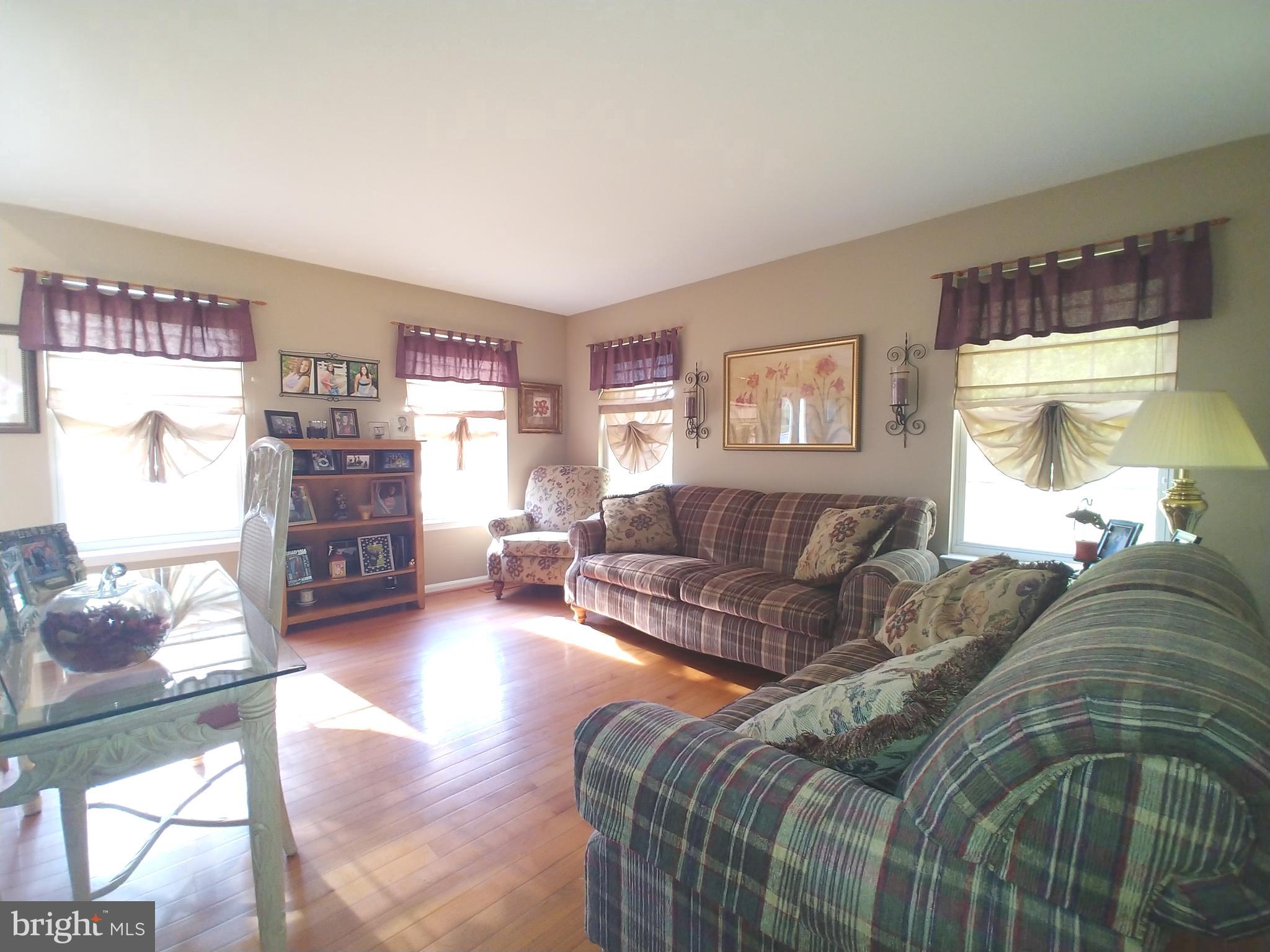 HIDDEN ACRES - Residential