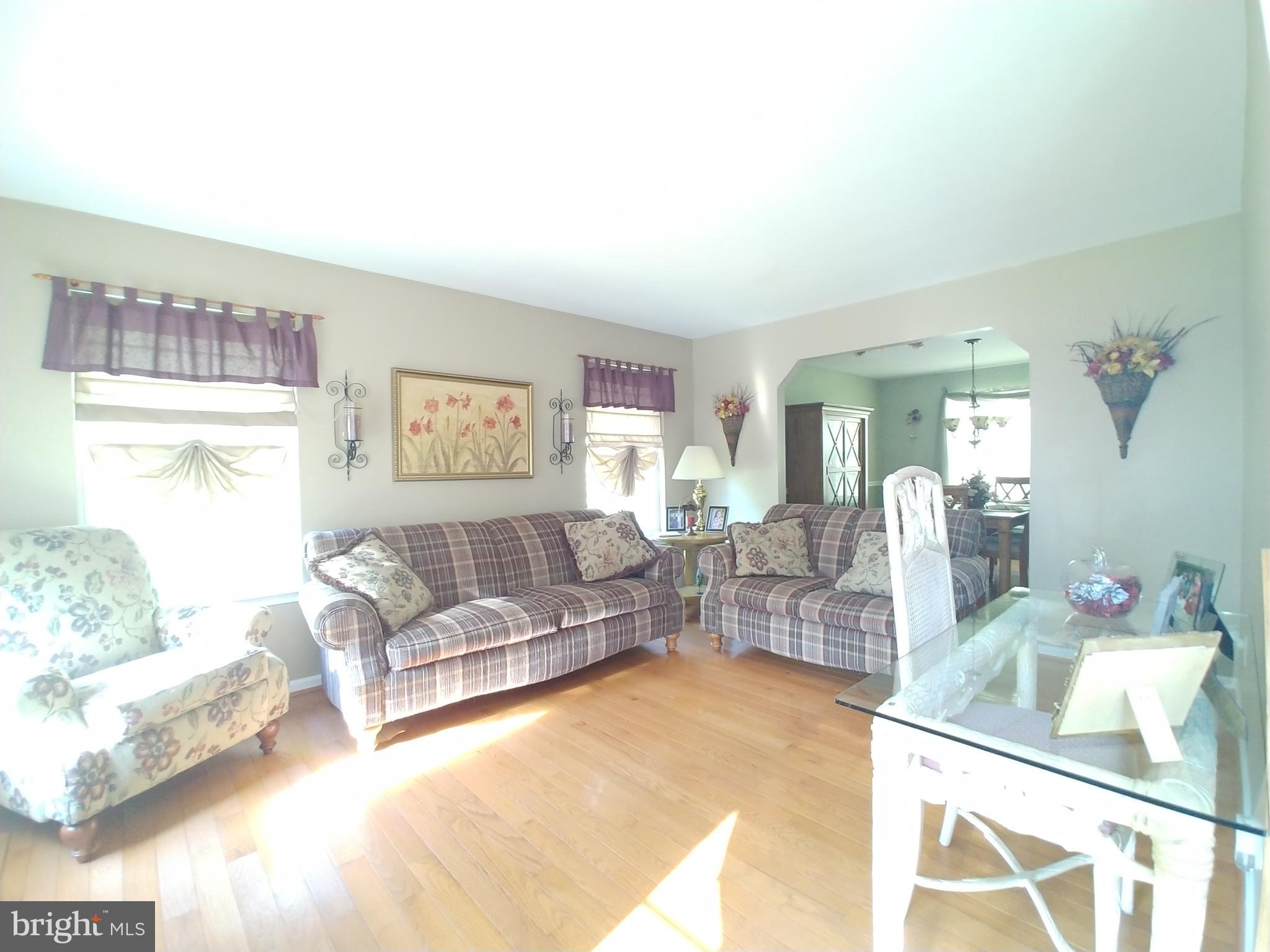 HIDDEN ACRES - Residential