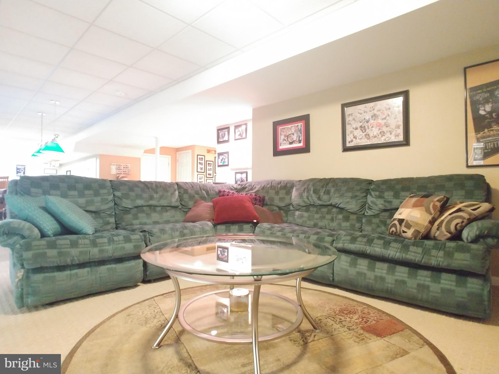 HIDDEN ACRES - Residential