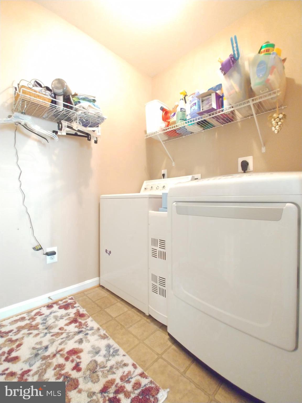 HIDDEN ACRES - Residential