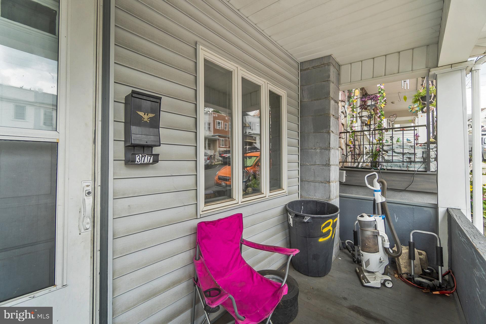 377-379 W RIDGE STREET