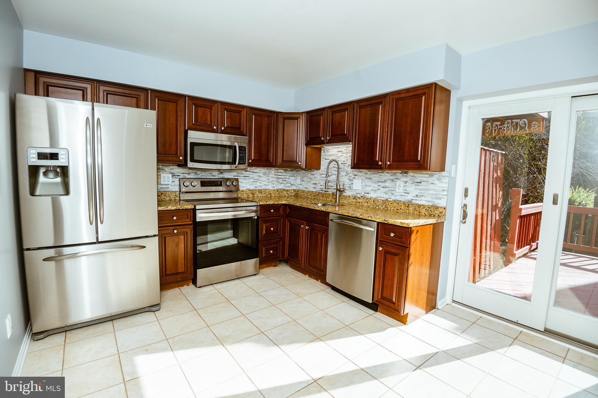 GREENCASTLE MANOR - Residential