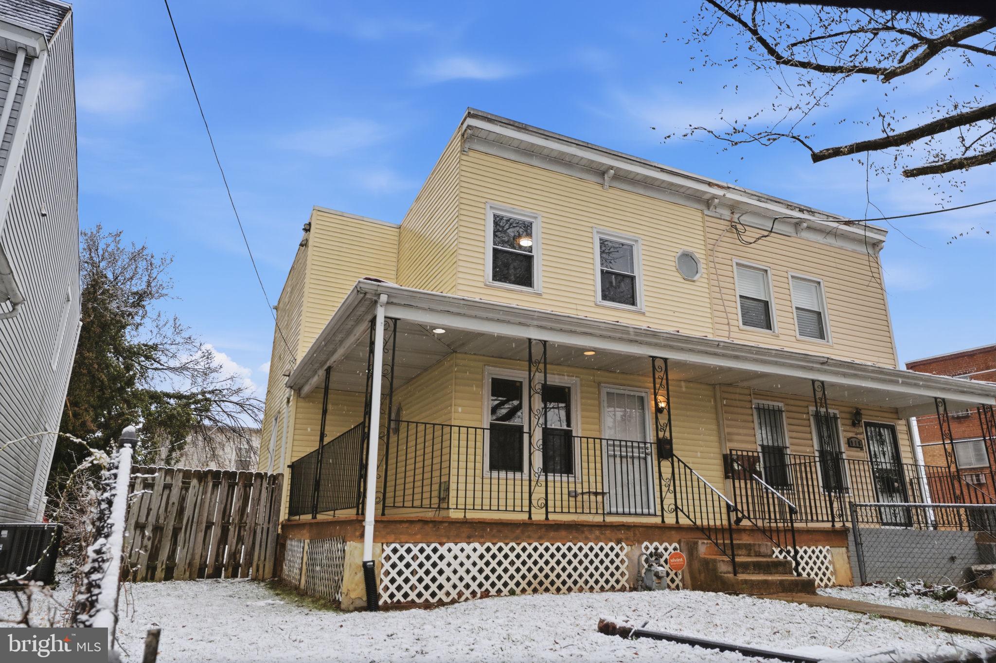 914 SAVANNAH STREET SE