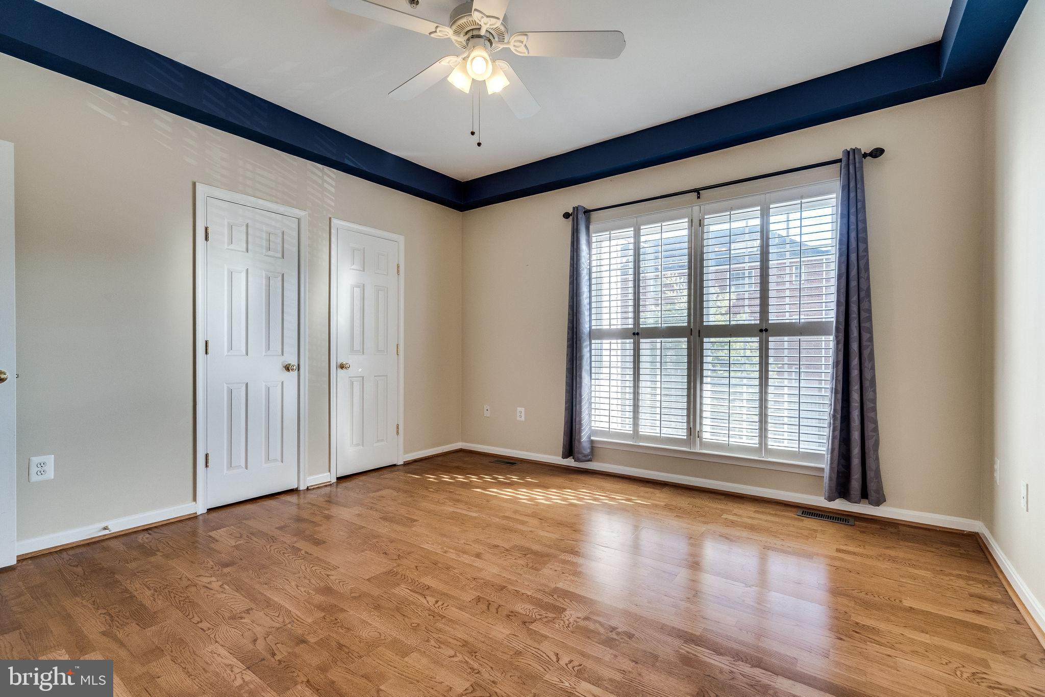 OLD TOWN GREENS - Residential Lease