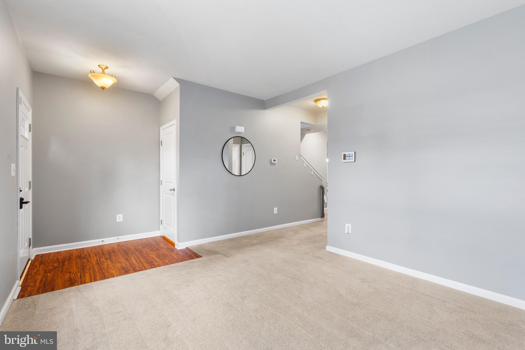 2607 YORKWAY