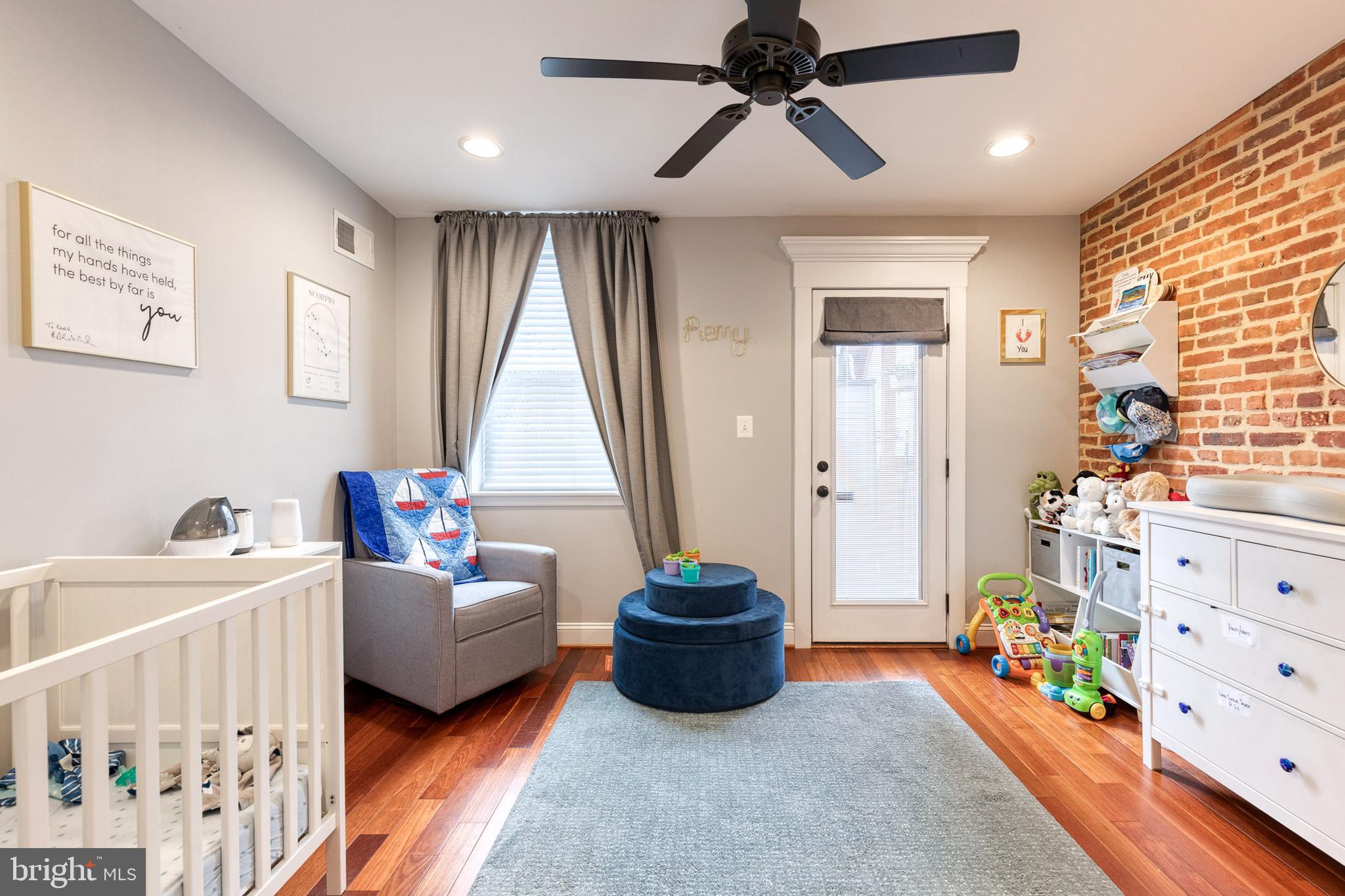 HIGHLANDTOWN - Residential Lease