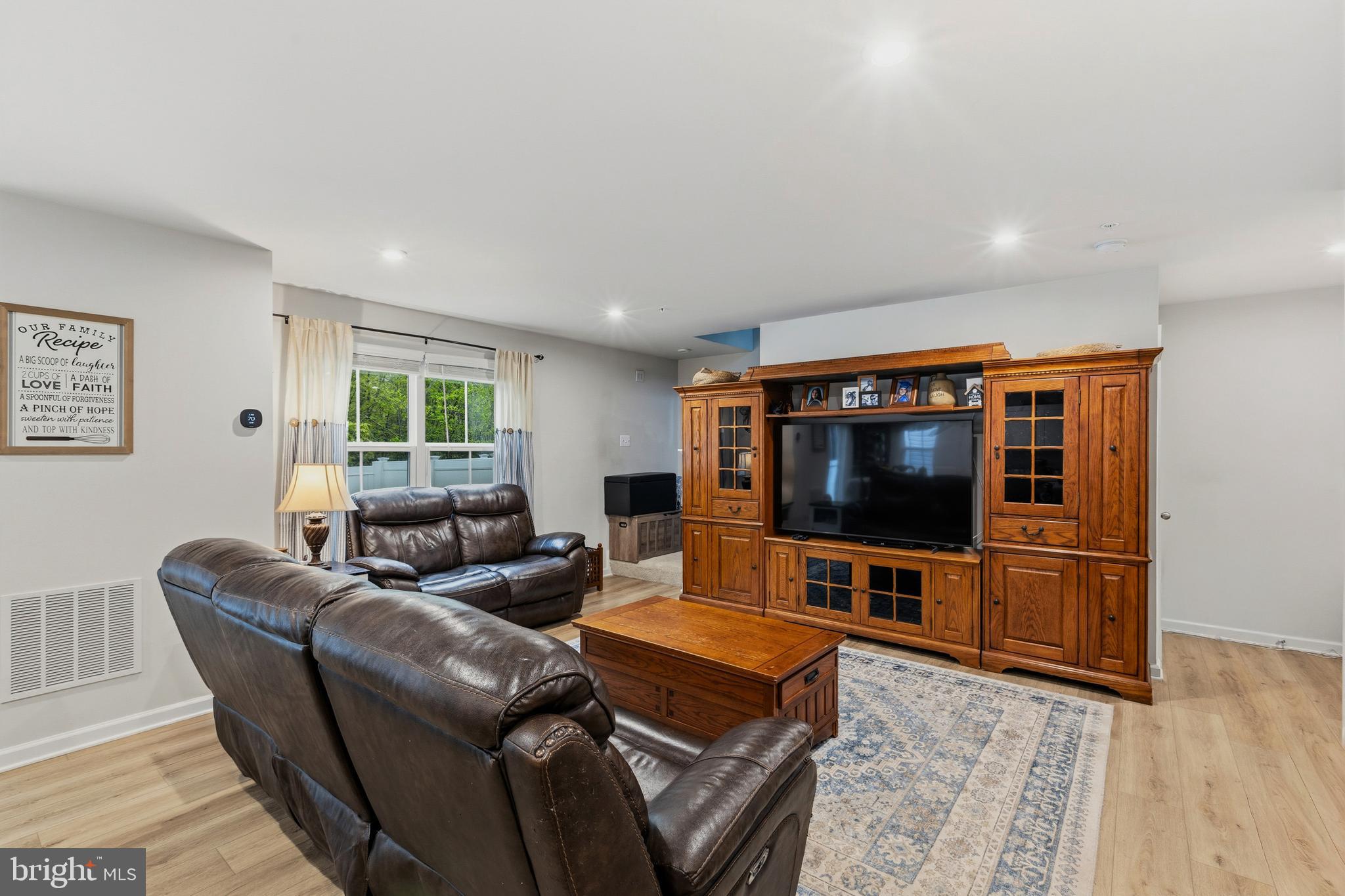 RIDGELY FOREST - Residential