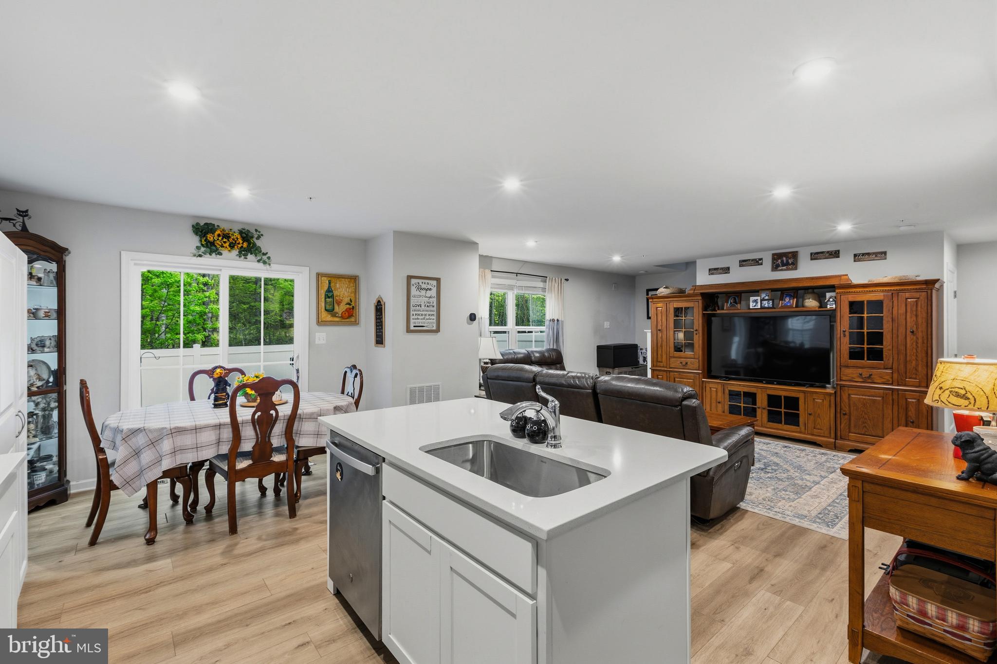RIDGELY FOREST - Residential