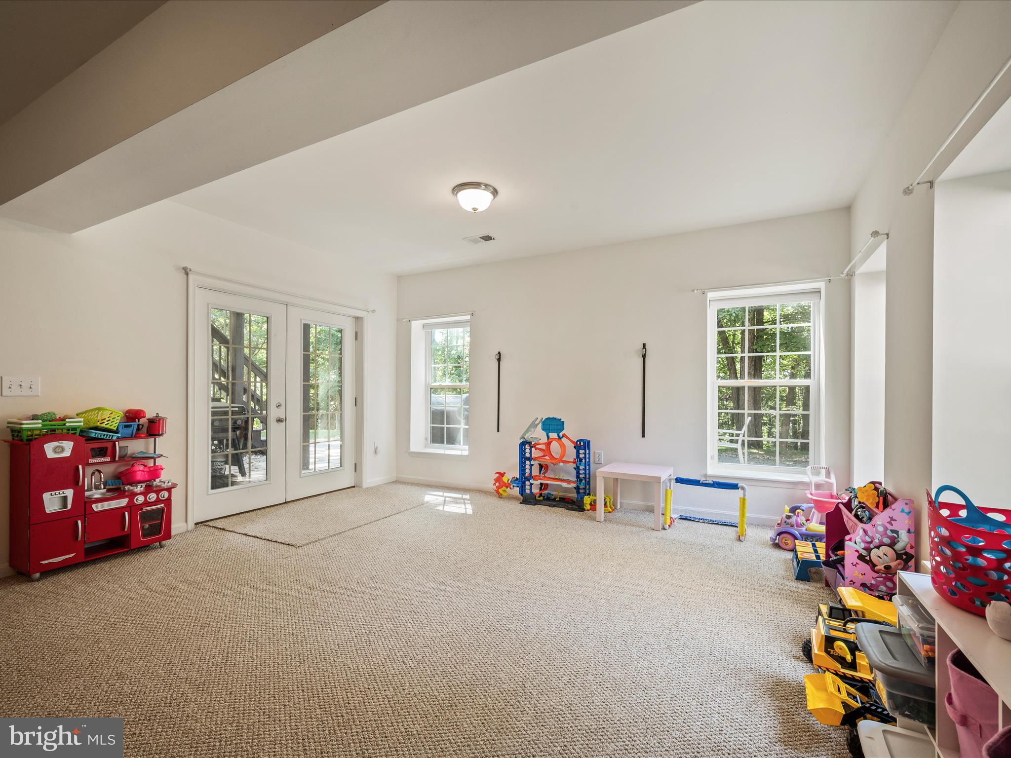 BROOKFIELD - Residential