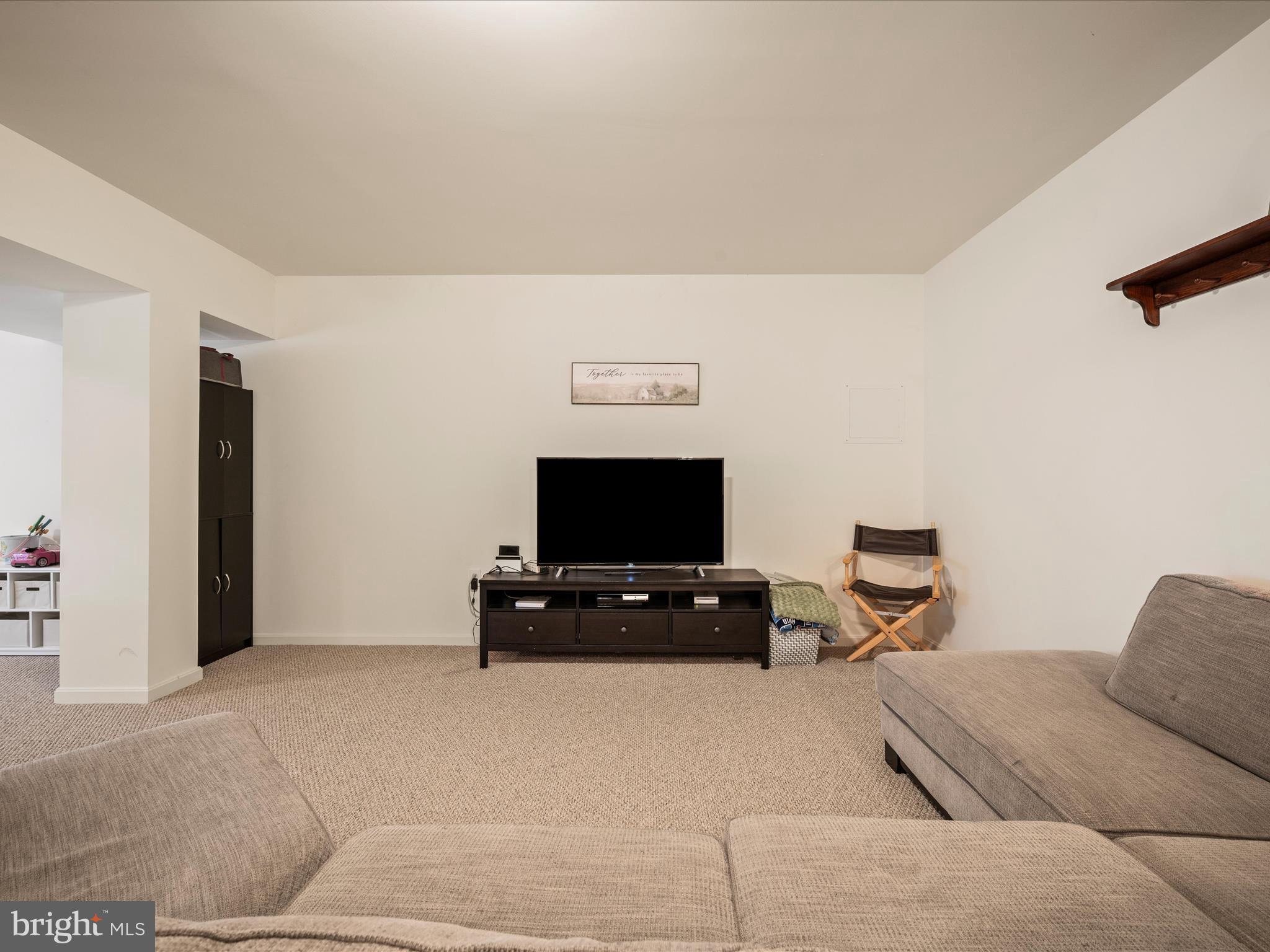 BROOKFIELD - Residential