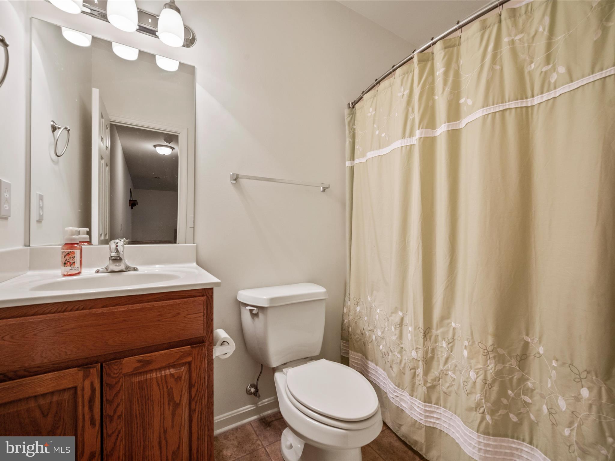 BROOKFIELD - Residential