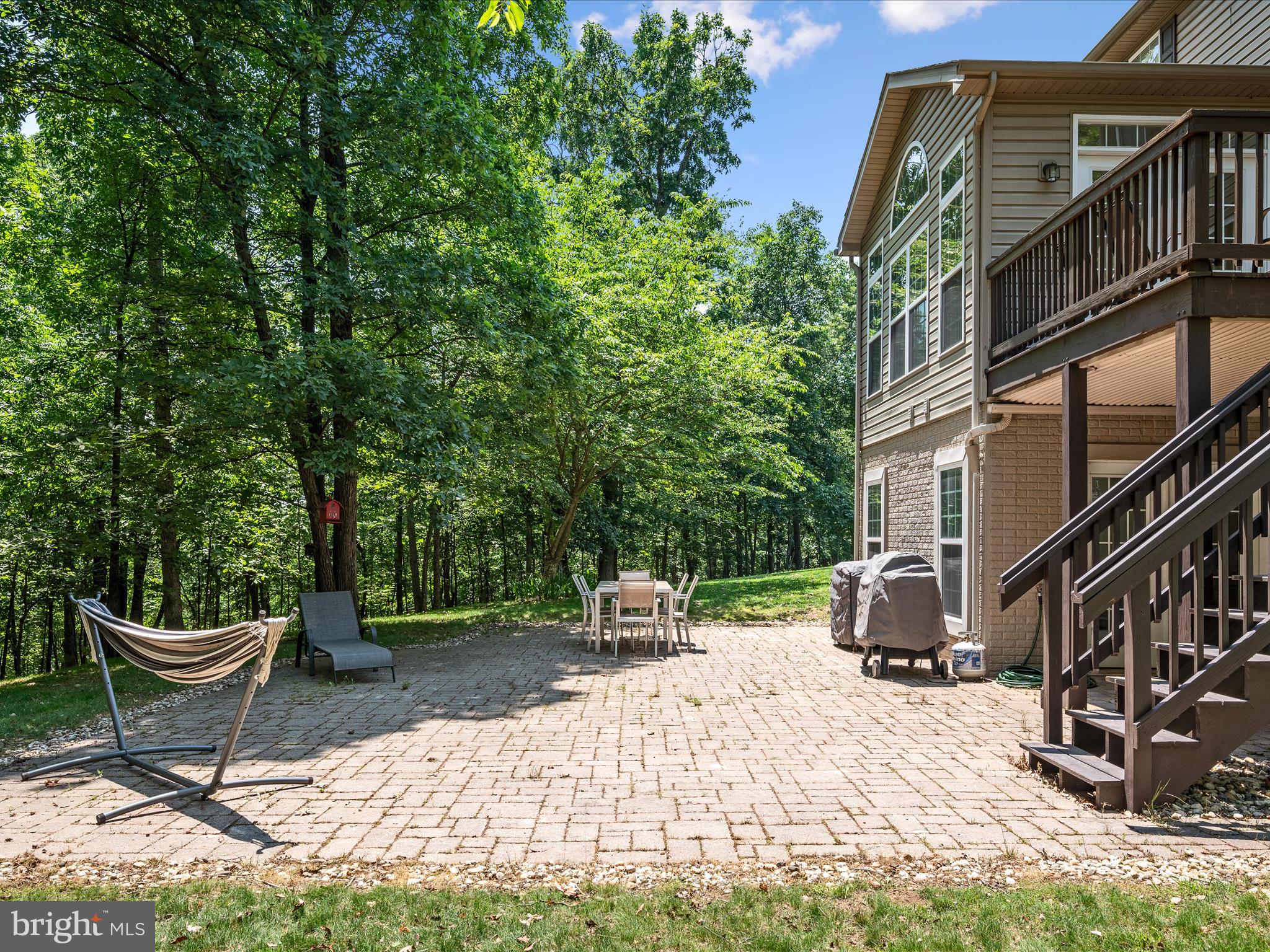 BROOKFIELD - Residential