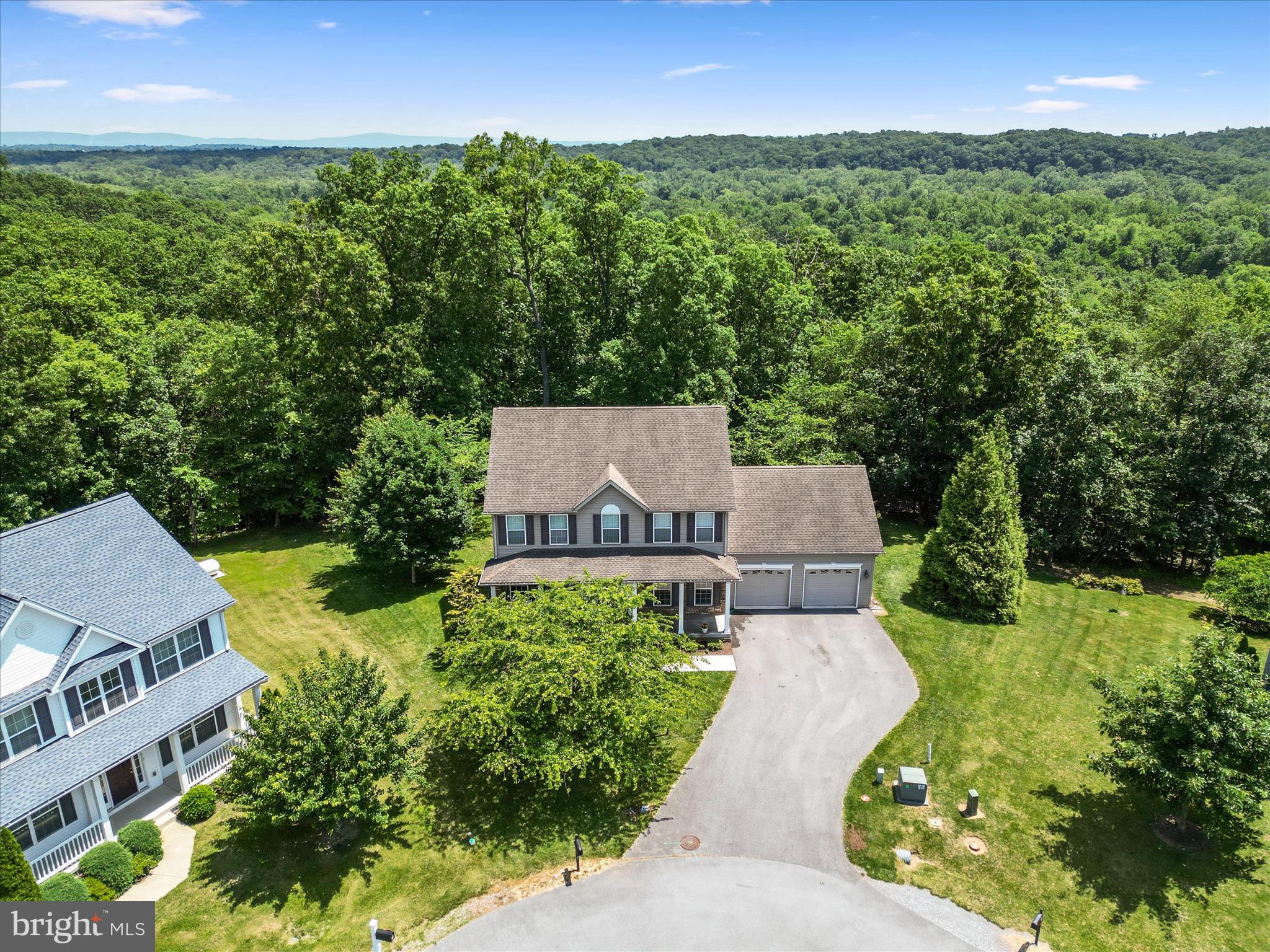 BROOKFIELD - Residential