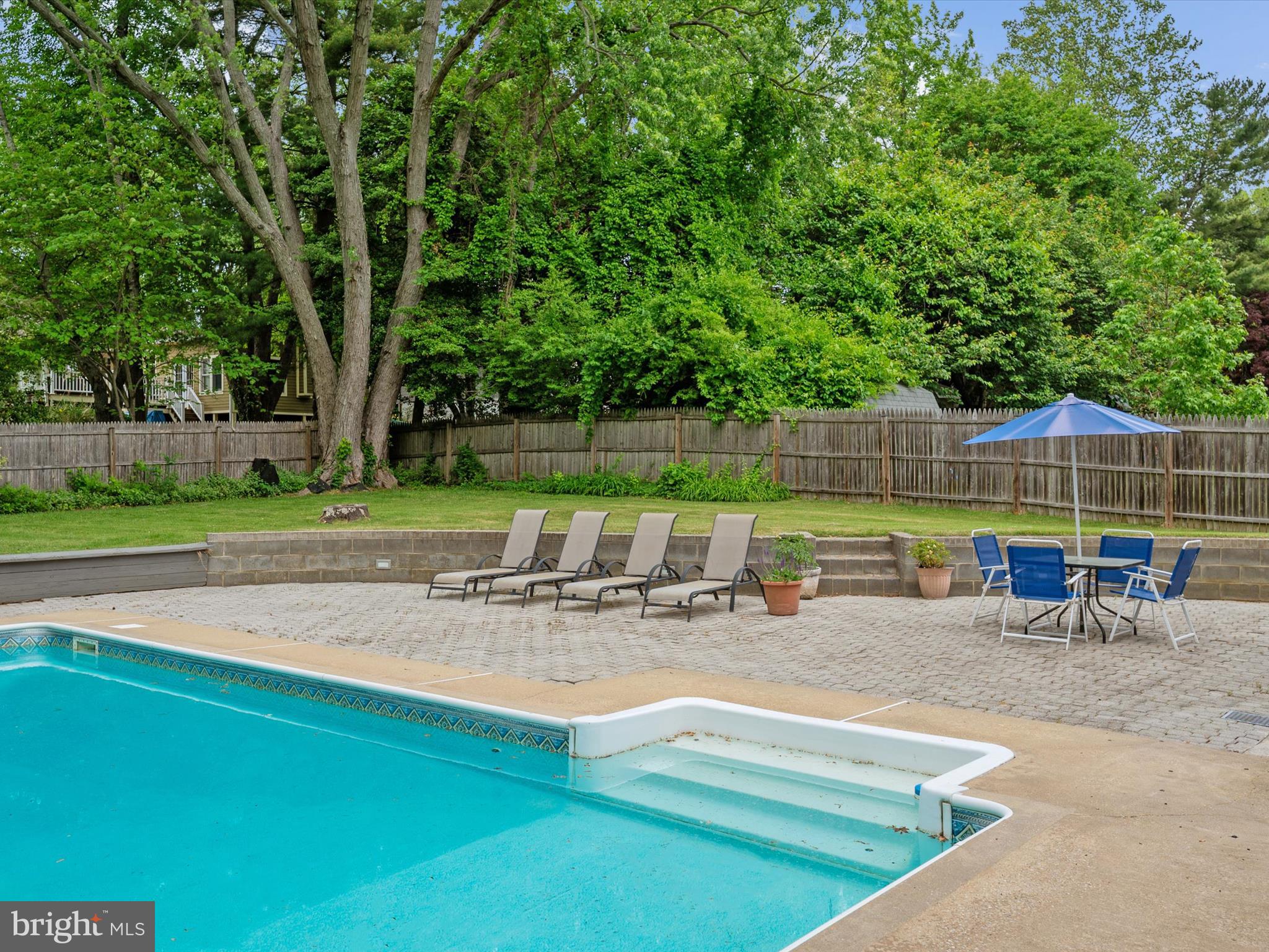 HILLSMERE ESTATES - Residential