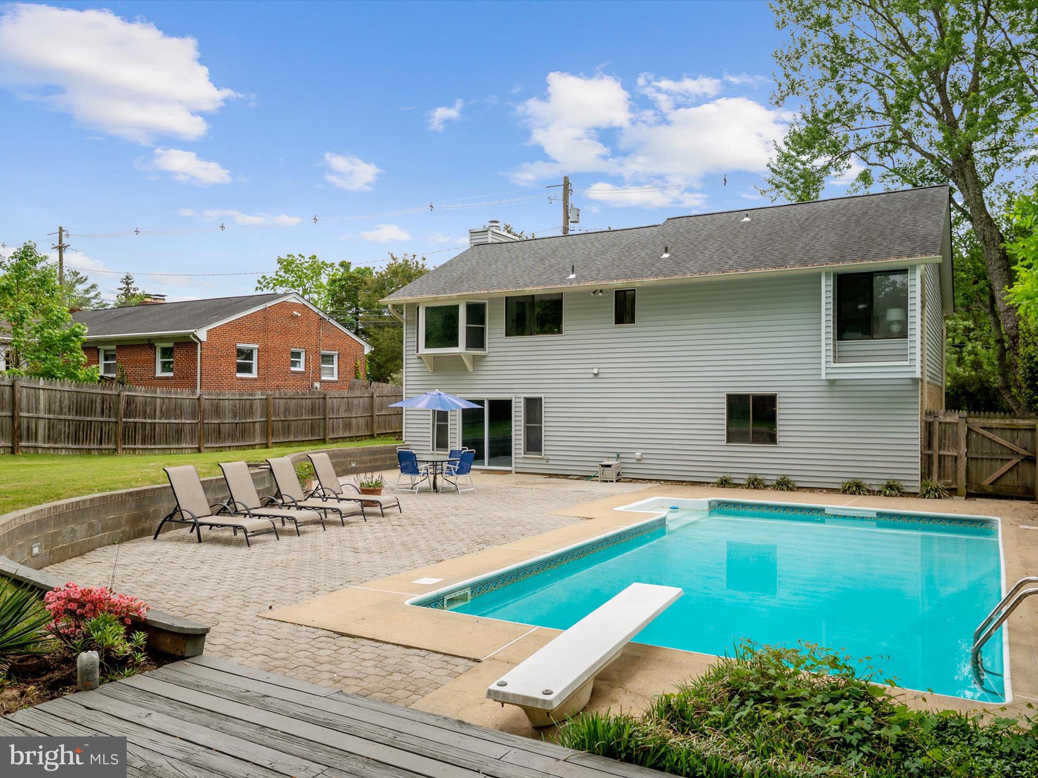 HILLSMERE ESTATES - Residential