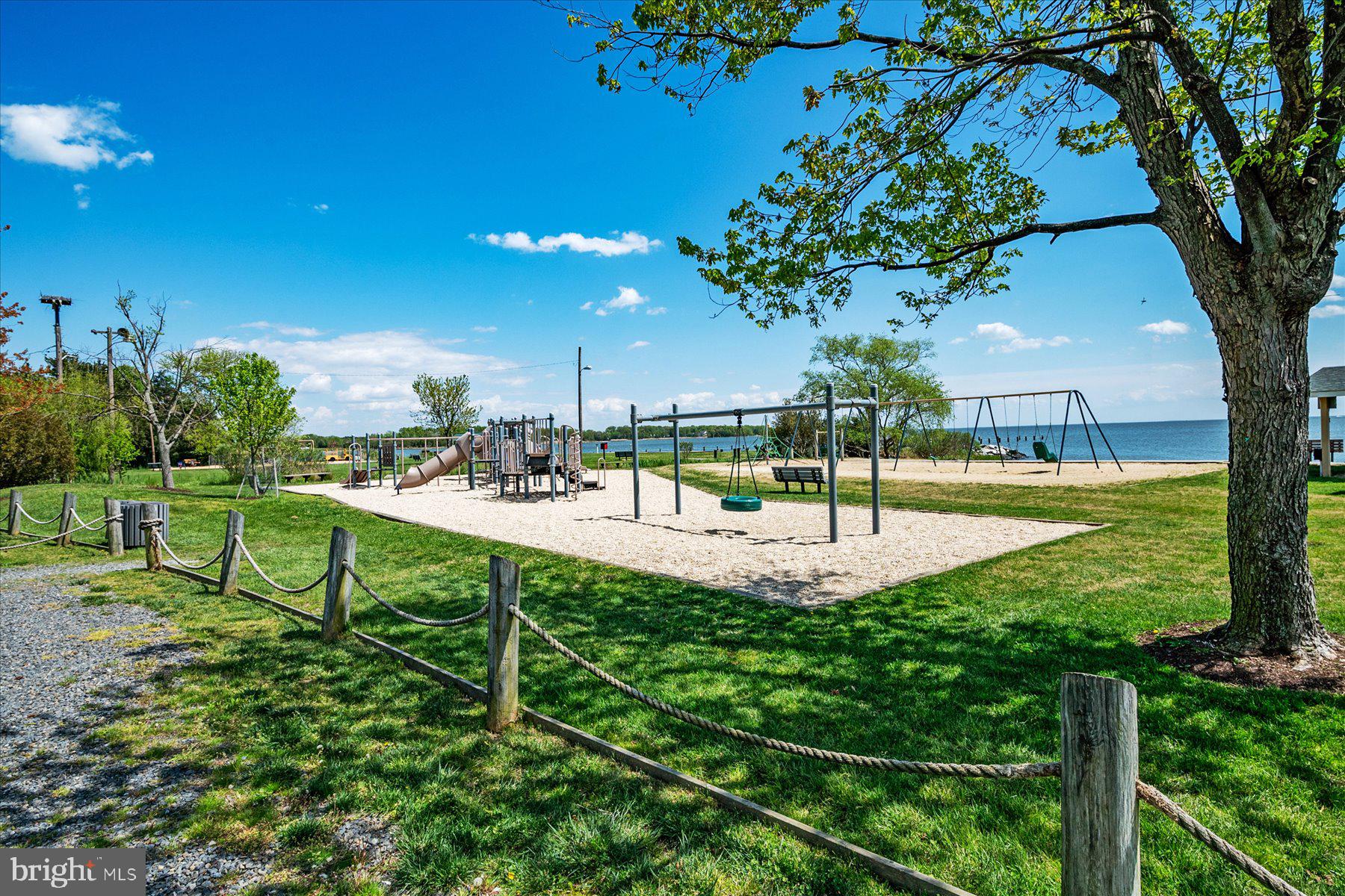 HILLSMERE ESTATES - Residential