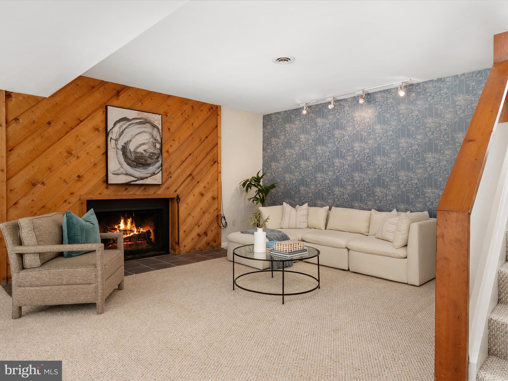 HILLSMERE ESTATES - Residential