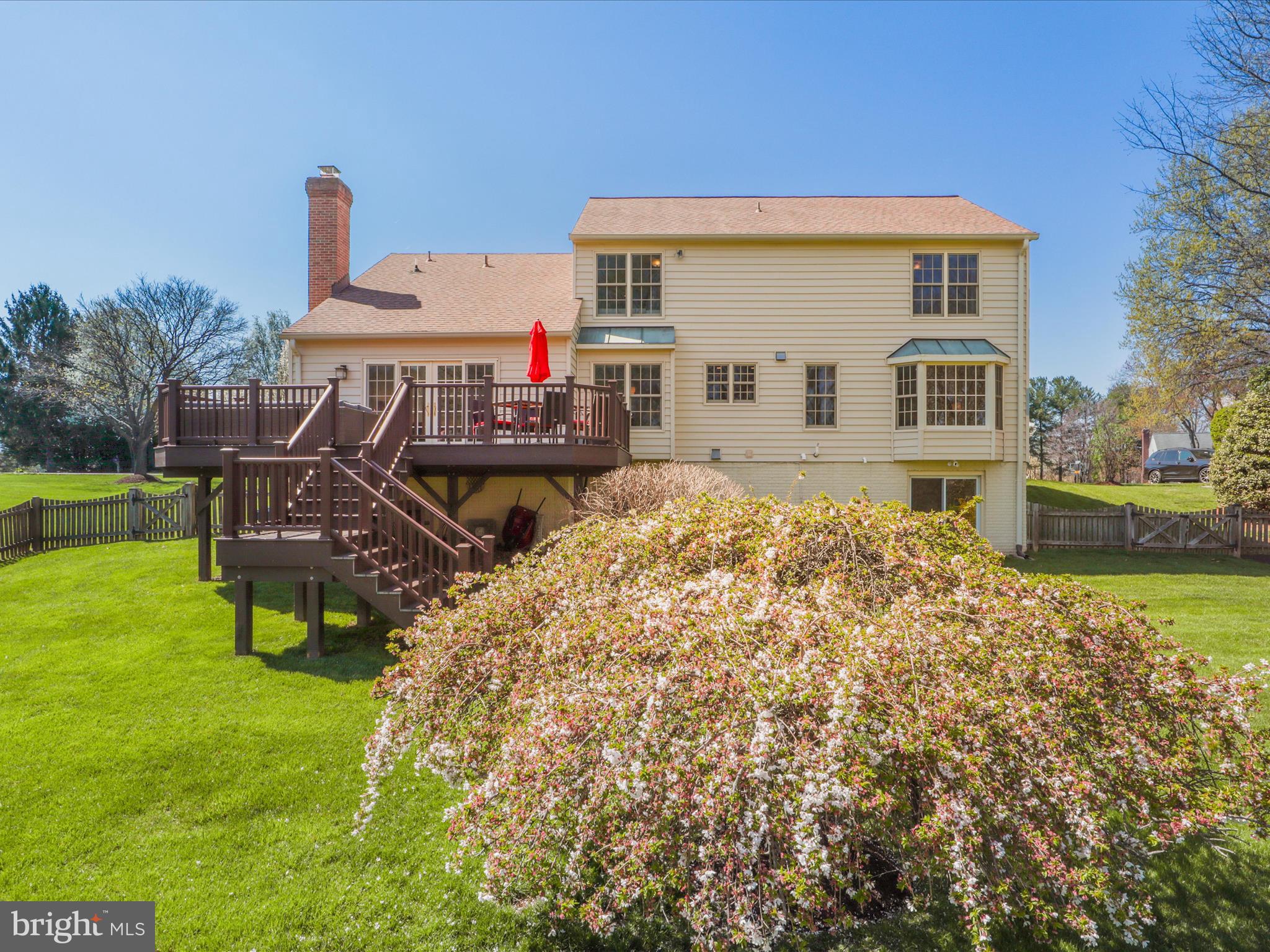 WOLFTRAP MEADOWS - Residential