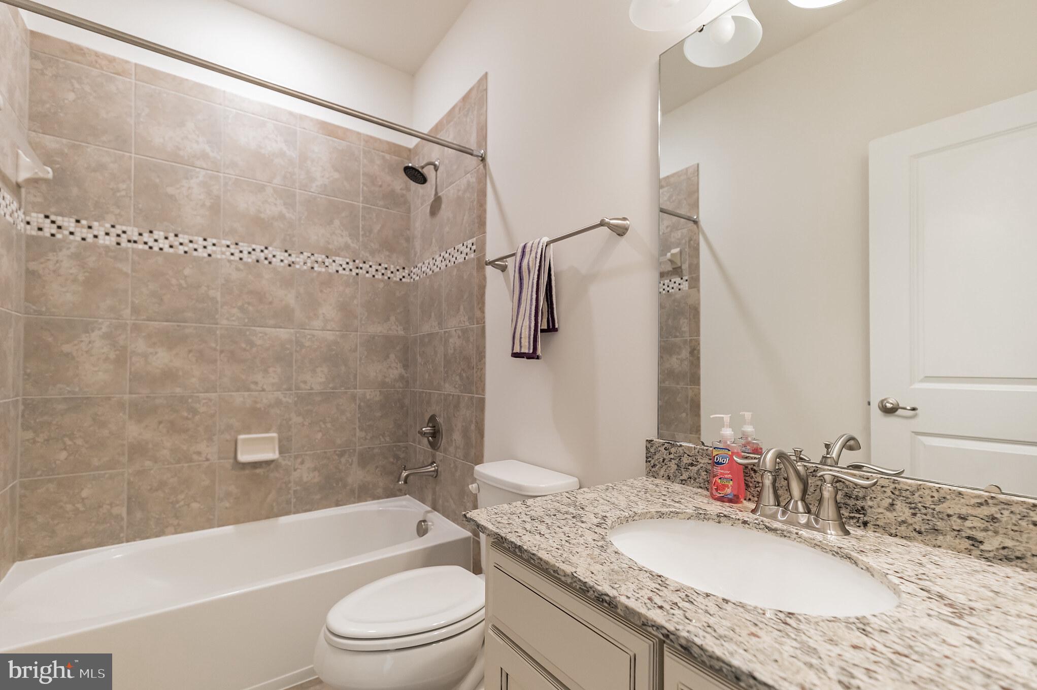 FEATHERSTONE STATION CONDOMINIUMS - Residential