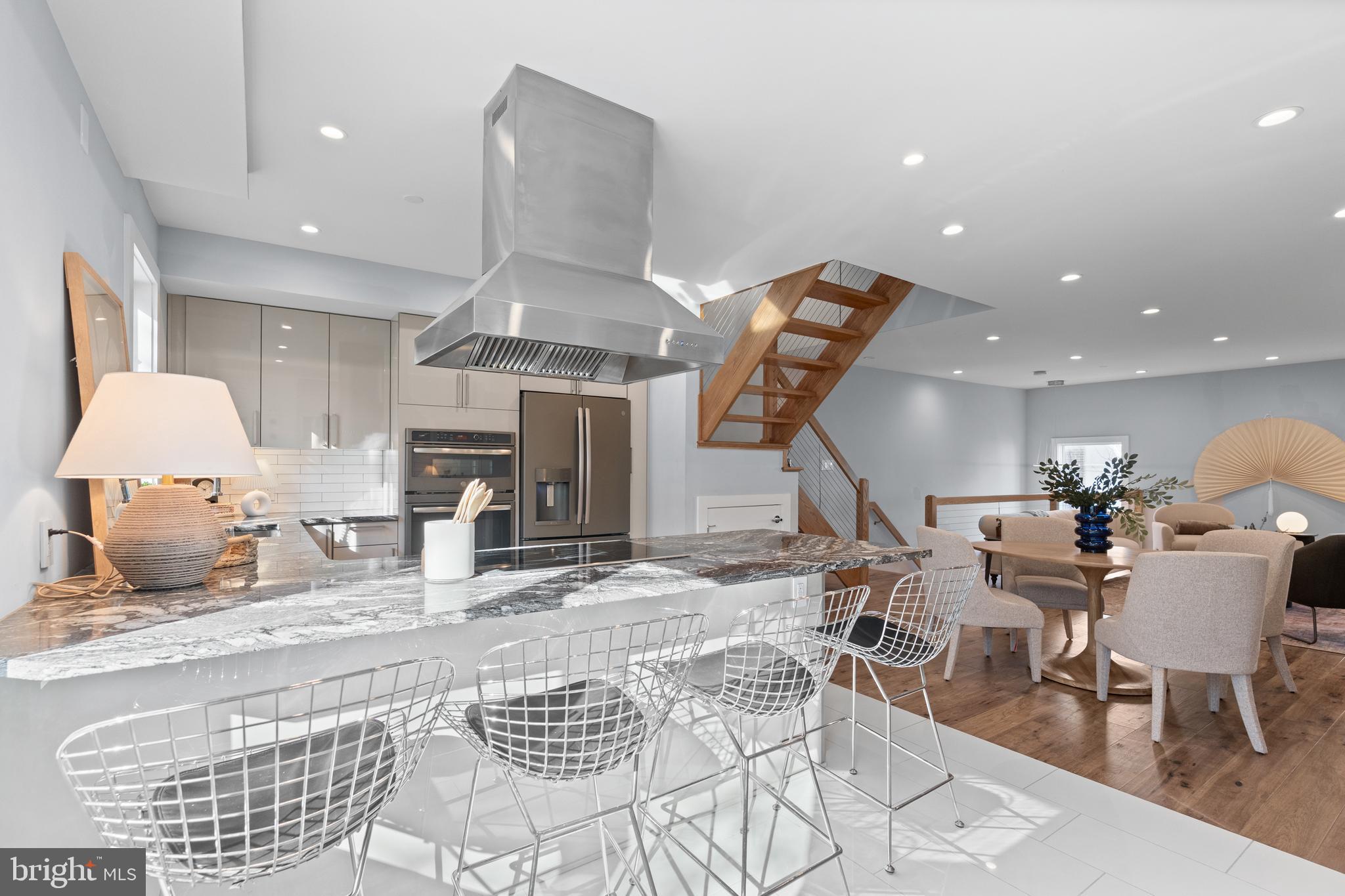 FAIRMOUNT - Residential