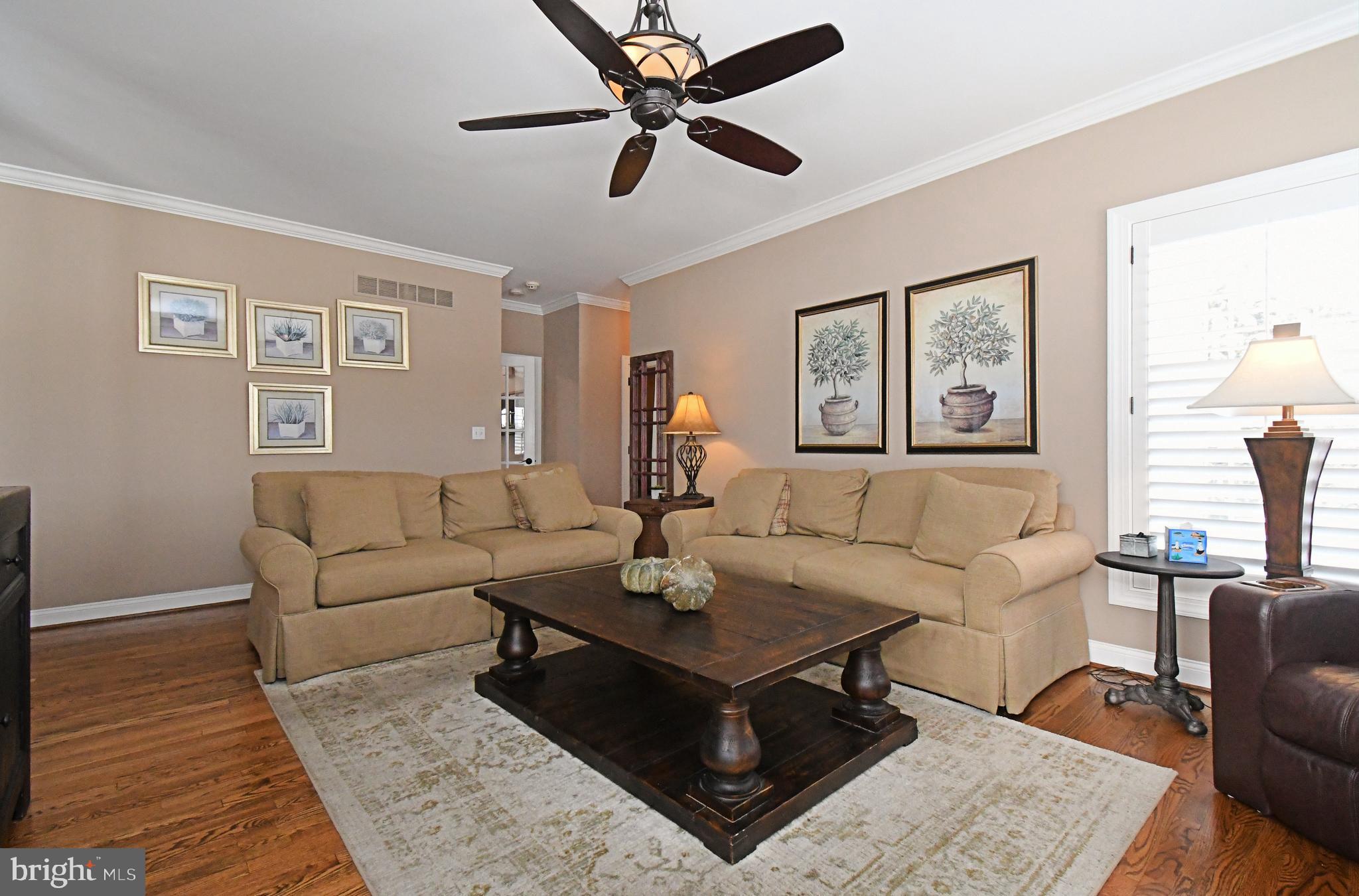 HILLTOWN WOODS - Residential