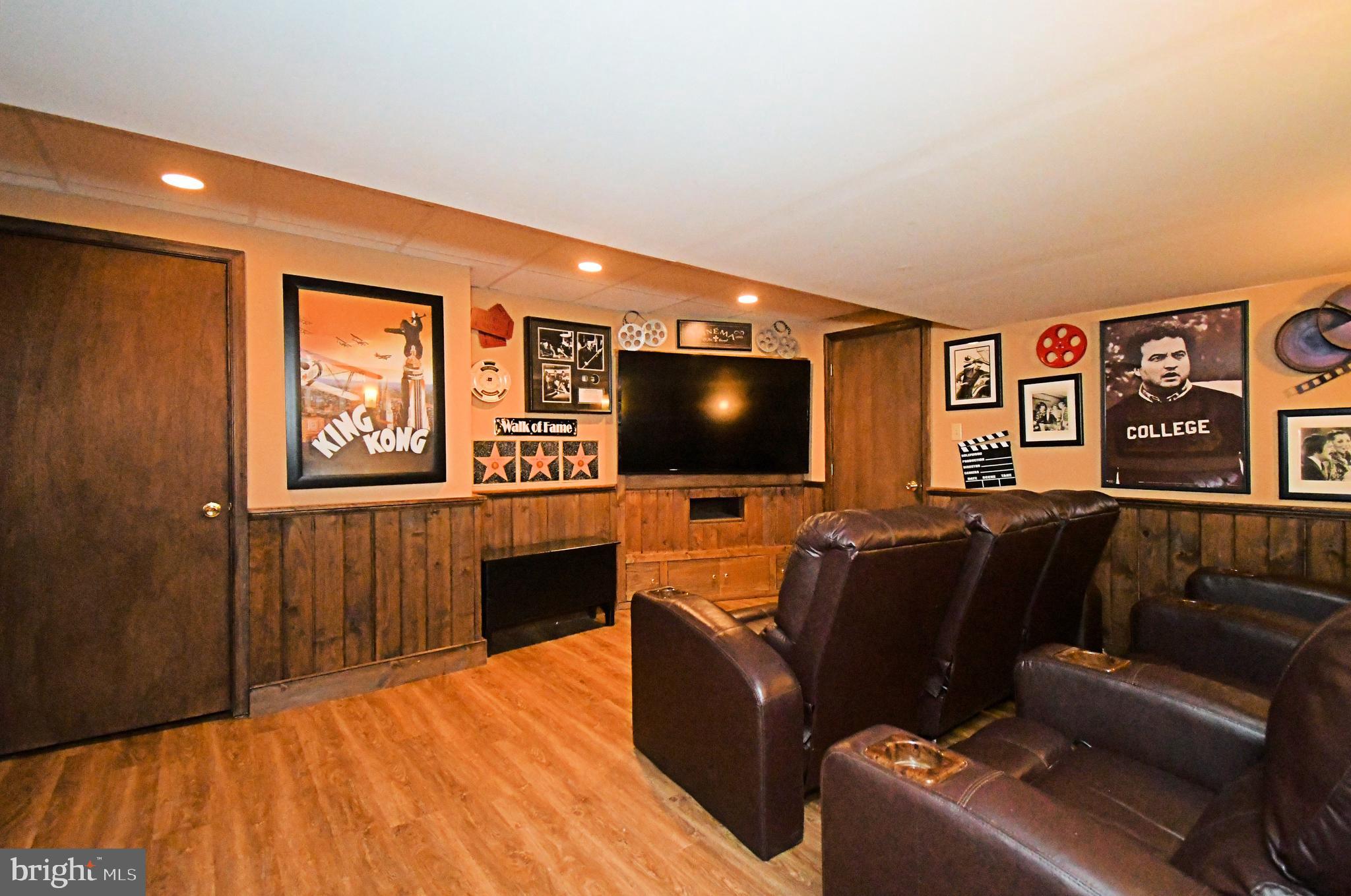 HILLTOWN WOODS - Residential