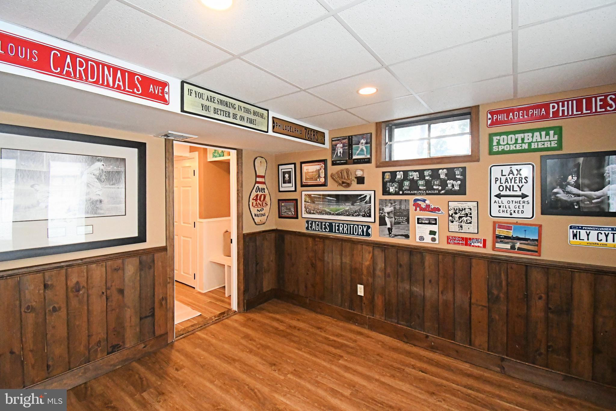 HILLTOWN WOODS - Residential