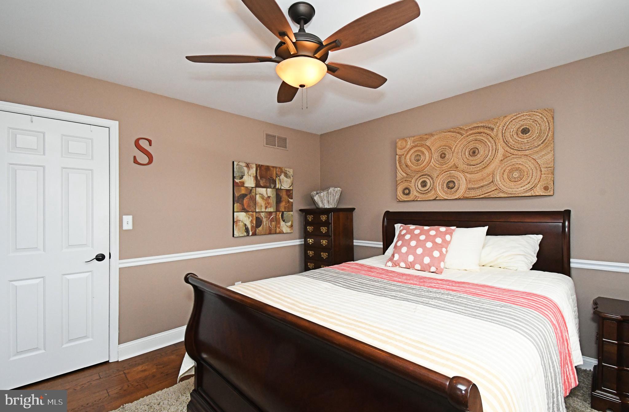 HILLTOWN WOODS - Residential