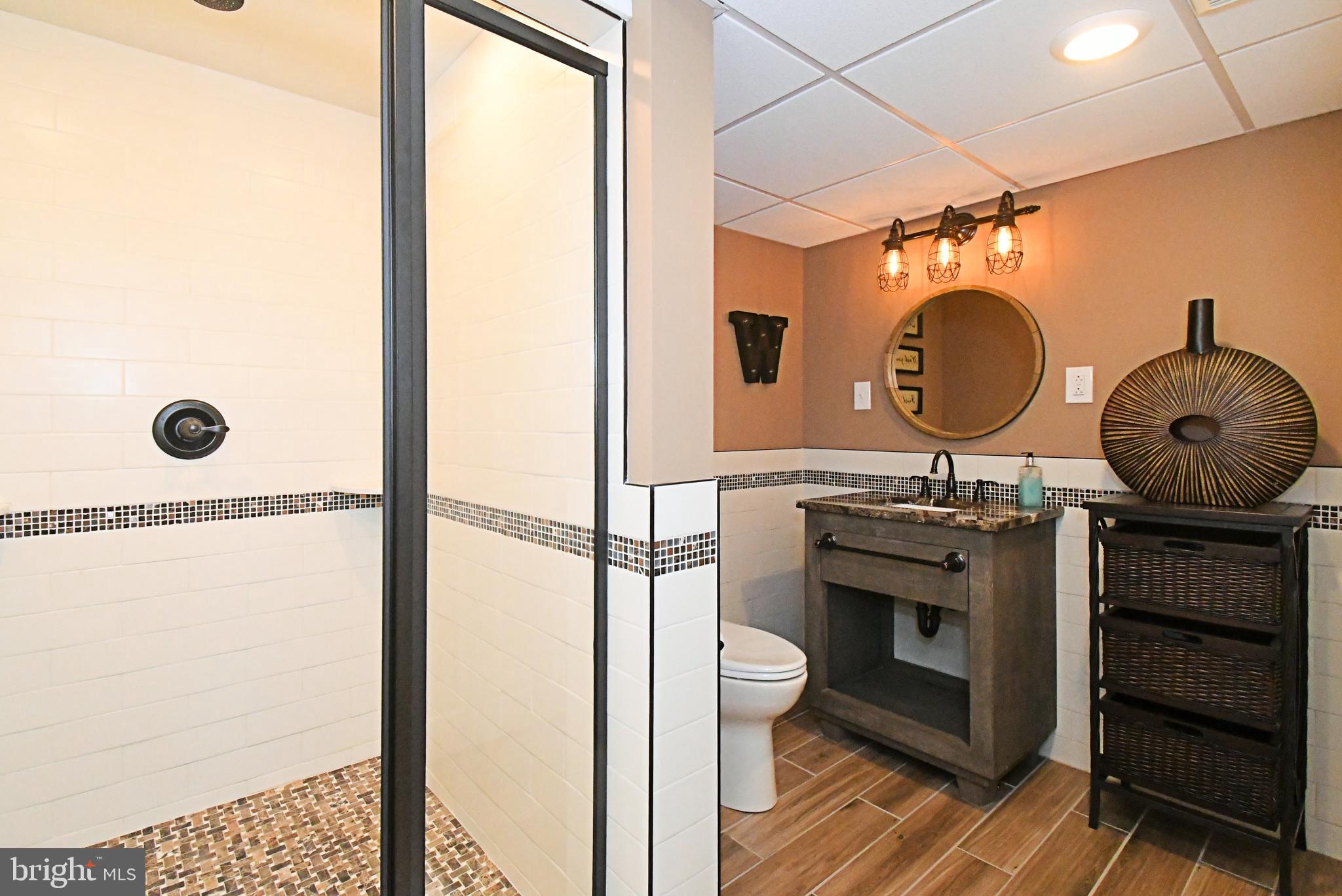 HILLTOWN WOODS - Residential