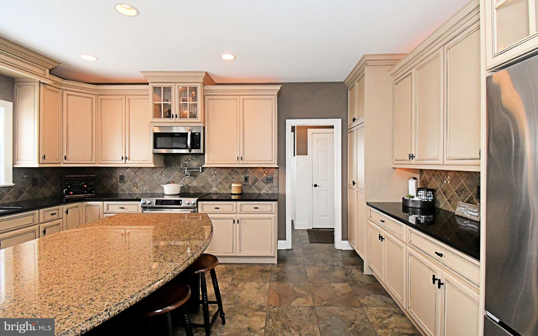 HILLTOWN WOODS - Residential